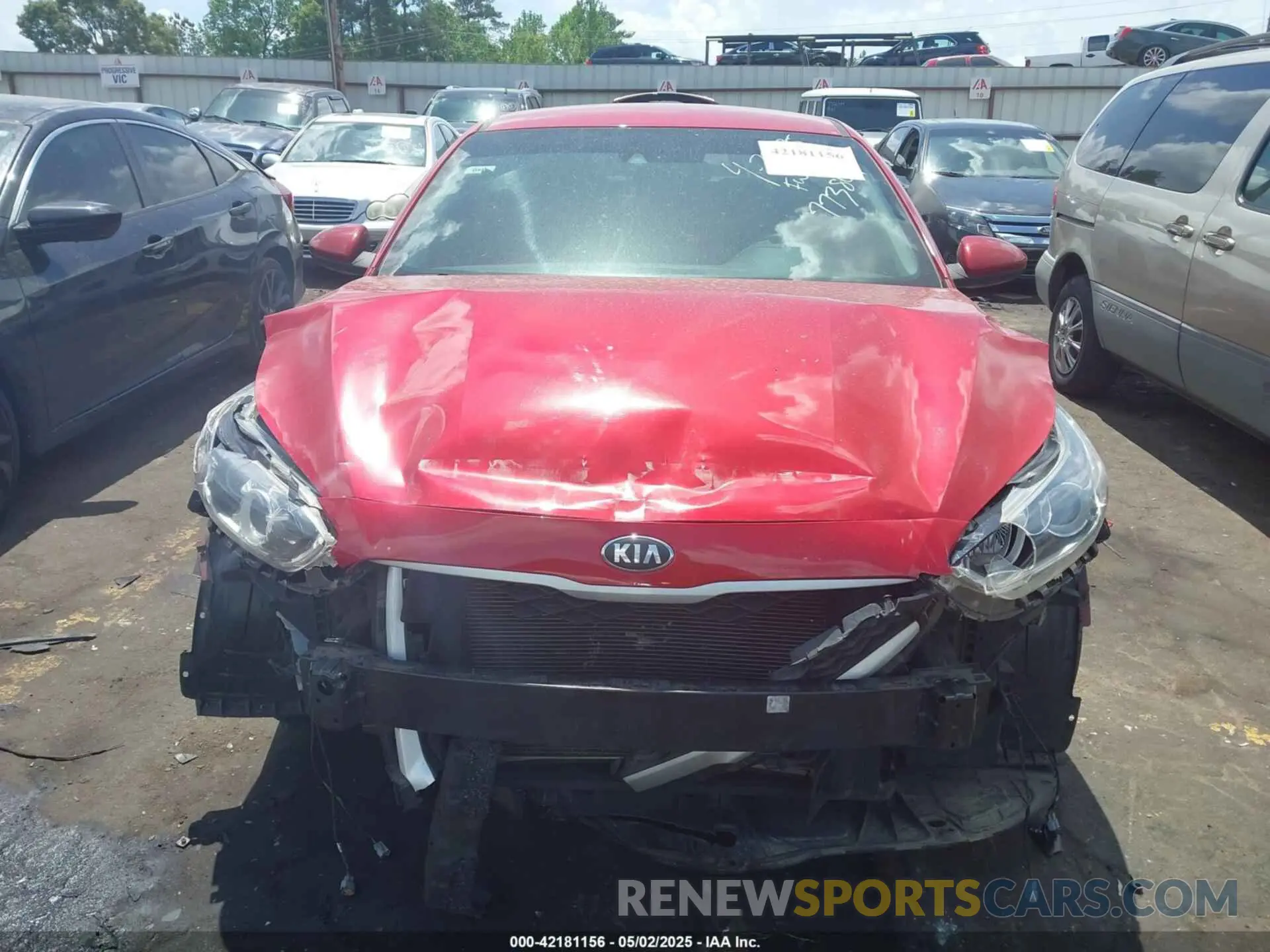 11 Photograph of a damaged car 3KPF24AD0KE096591 KIA FORTE 2019