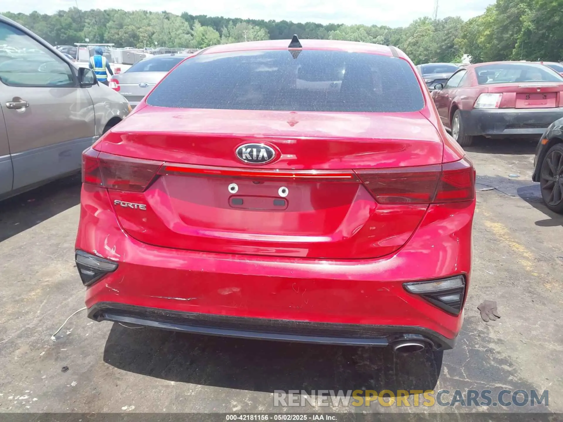 15 Photograph of a damaged car 3KPF24AD0KE096591 KIA FORTE 2019