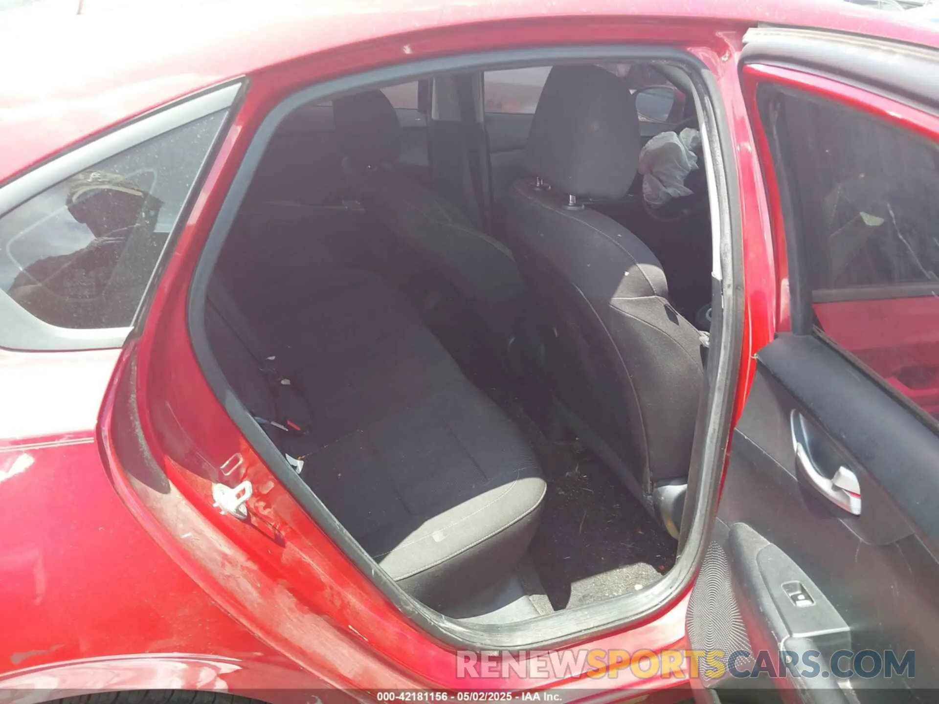 8 Photograph of a damaged car 3KPF24AD0KE096591 KIA FORTE 2019