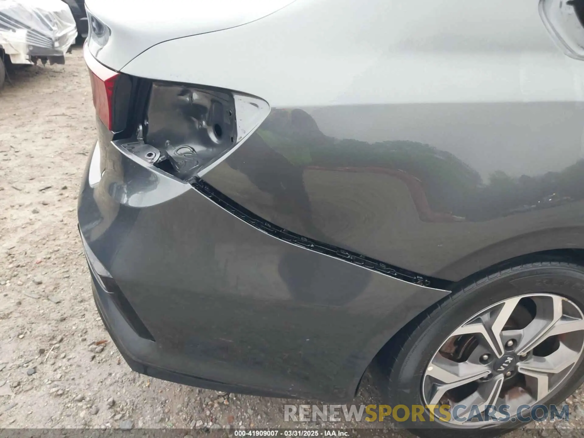 20 Фотография поврежденного автомобиля 3KPF24AD0KE097627 KIA FORTE 2019
