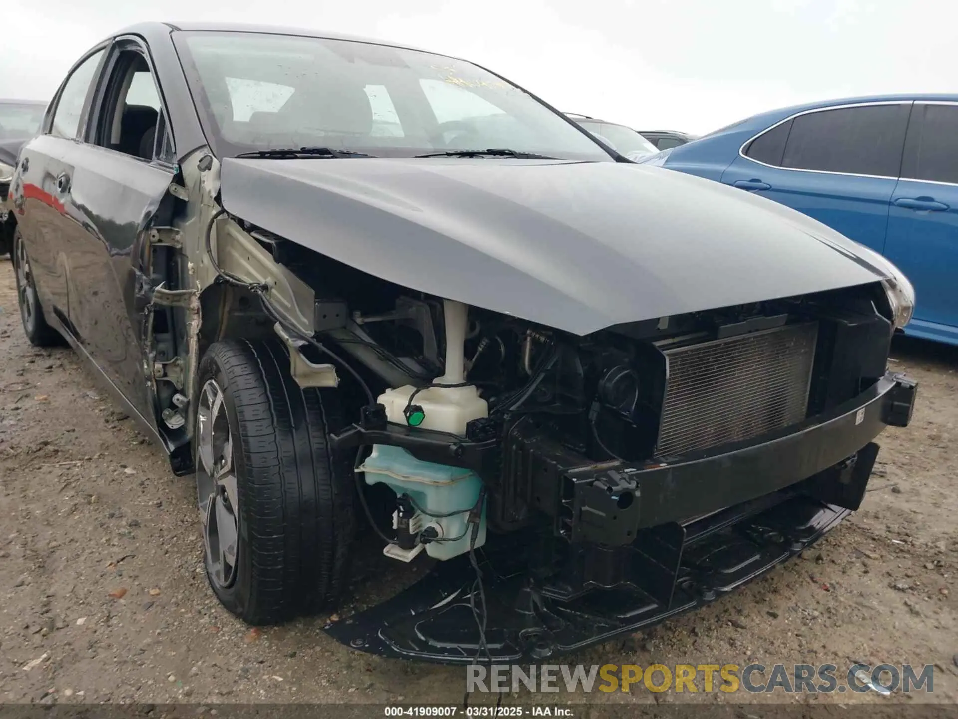6 Фотография поврежденного автомобиля 3KPF24AD0KE097627 KIA FORTE 2019