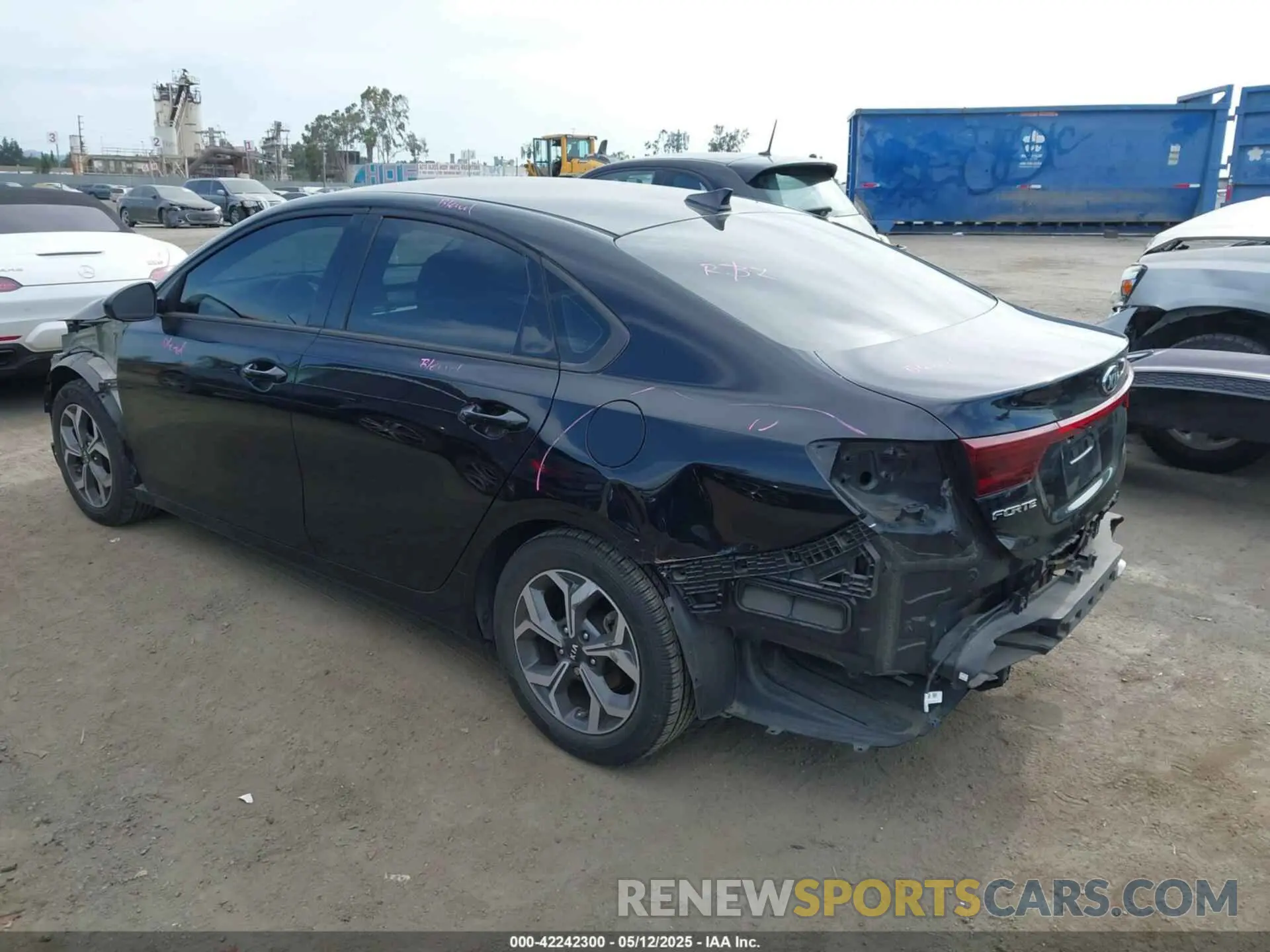 3 Photograph of a damaged car 3KPF24AD0KE109792 KIA FORTE 2019