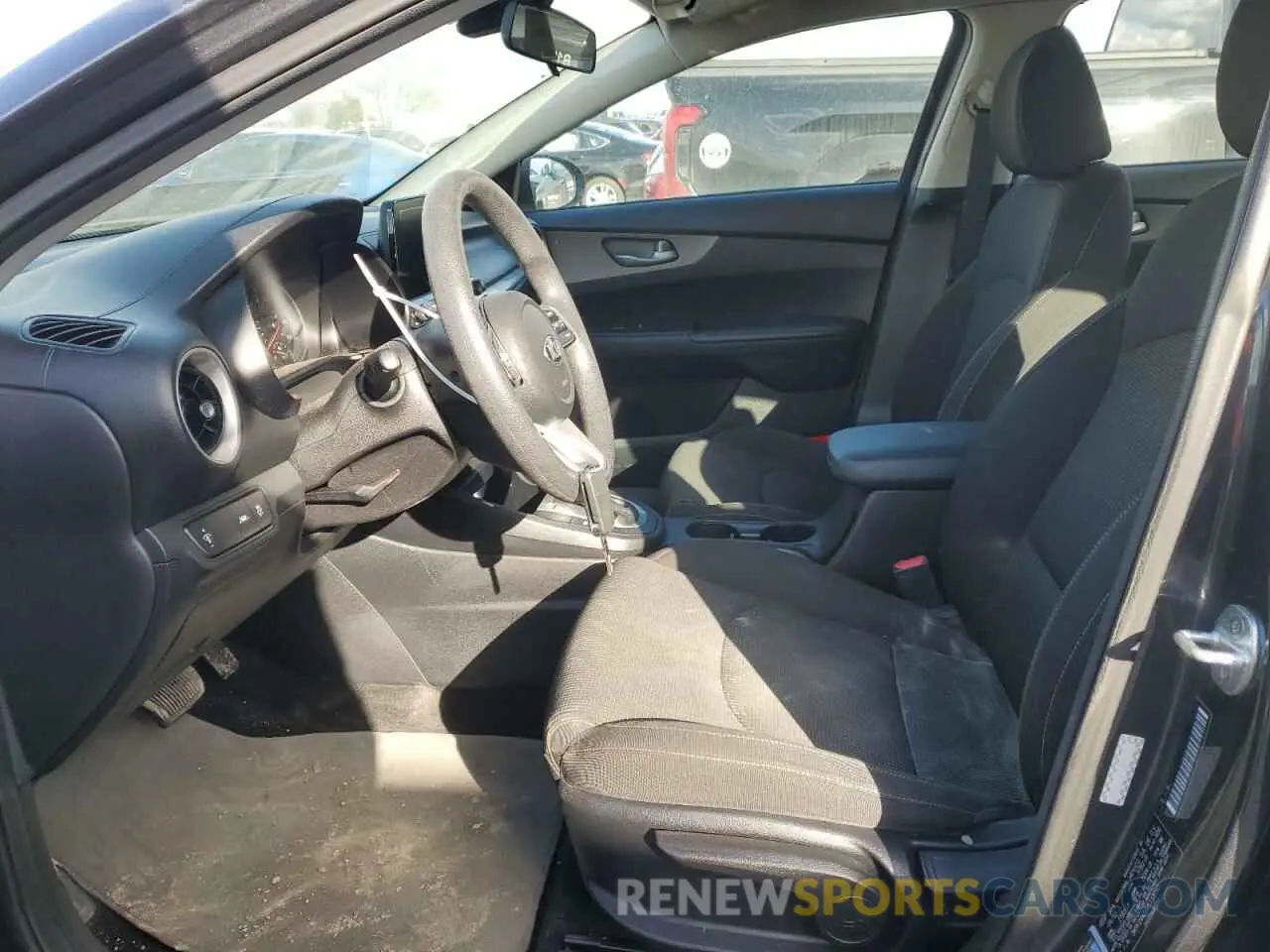 7 Photograph of a damaged car 3KPF24AD0KE113163 KIA FORTE 2019