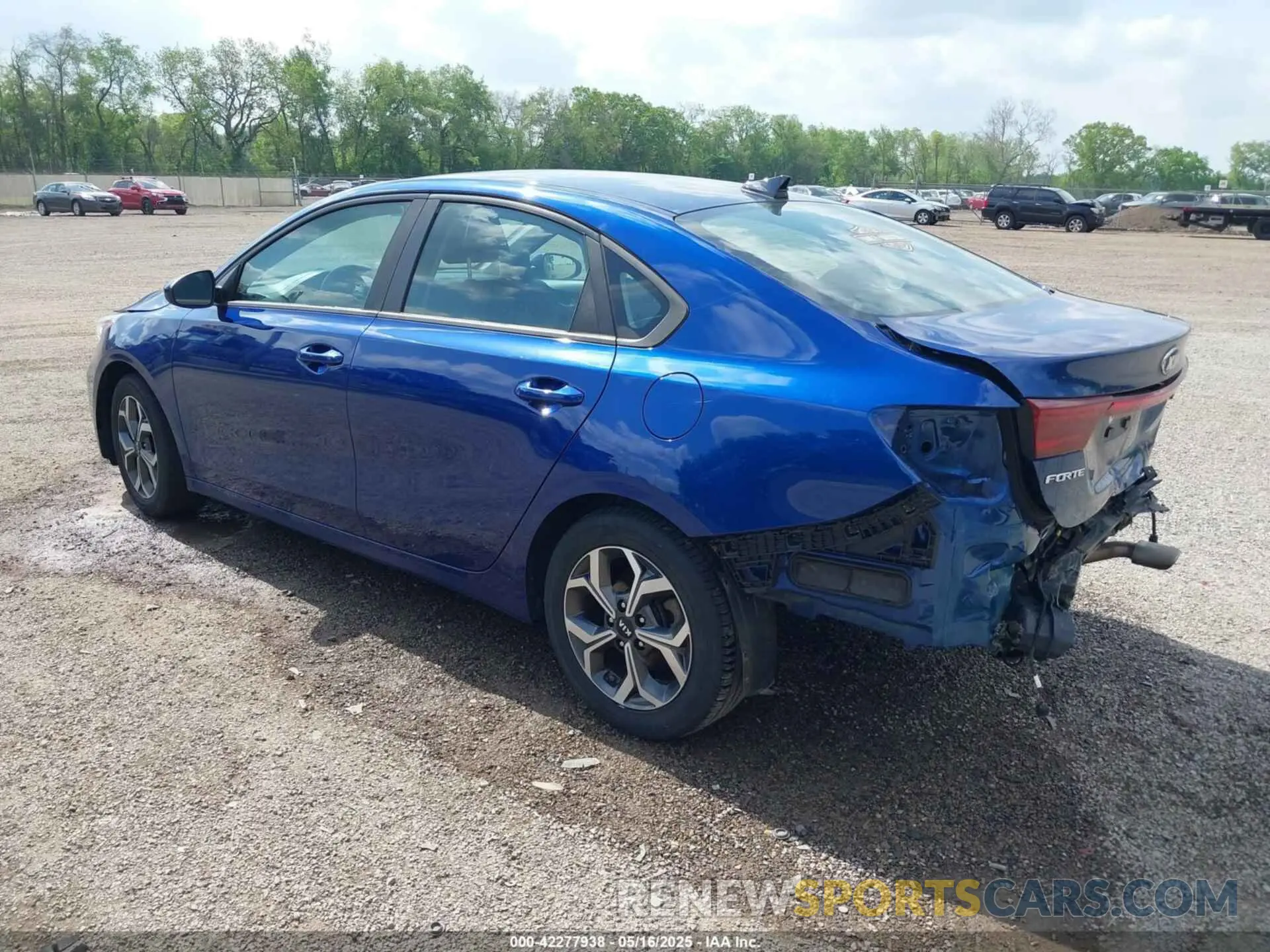 3 Photograph of a damaged car 3KPF24AD0KE135616 KIA FORTE 2019