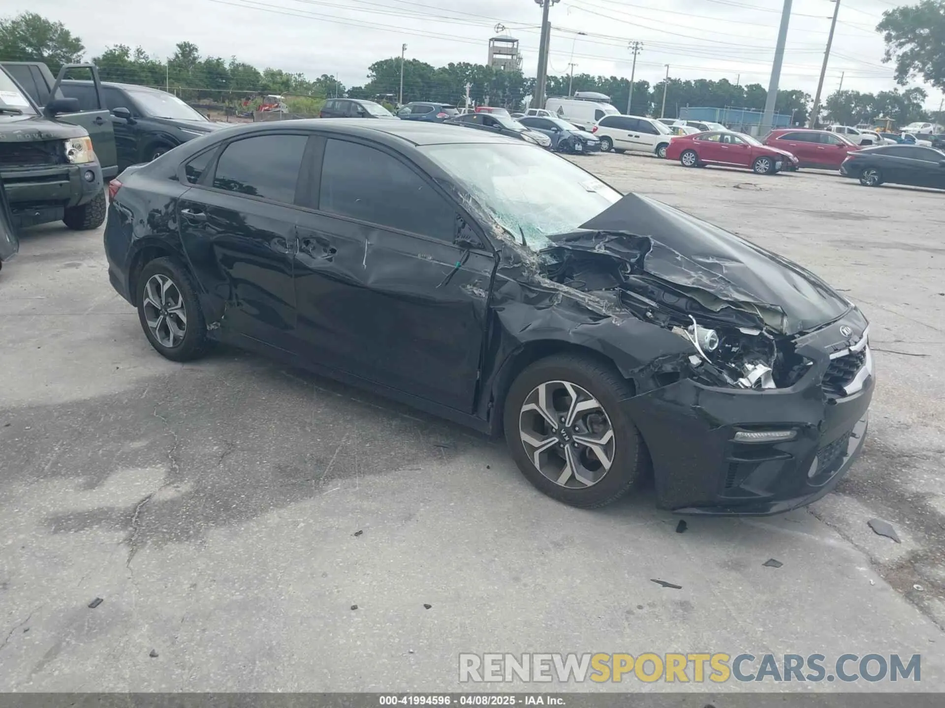 1 Фотография поврежденного автомобиля 3KPF24AD1KE013301 KIA FORTE 2019