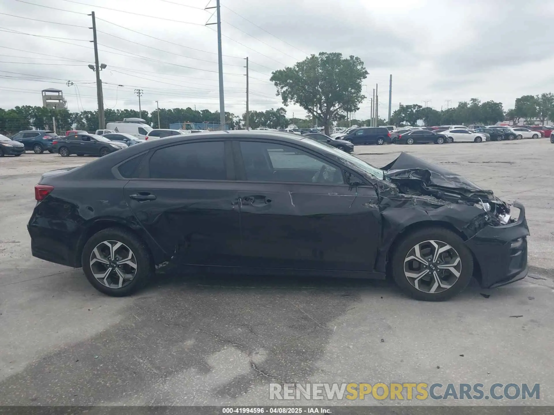 13 Фотография поврежденного автомобиля 3KPF24AD1KE013301 KIA FORTE 2019