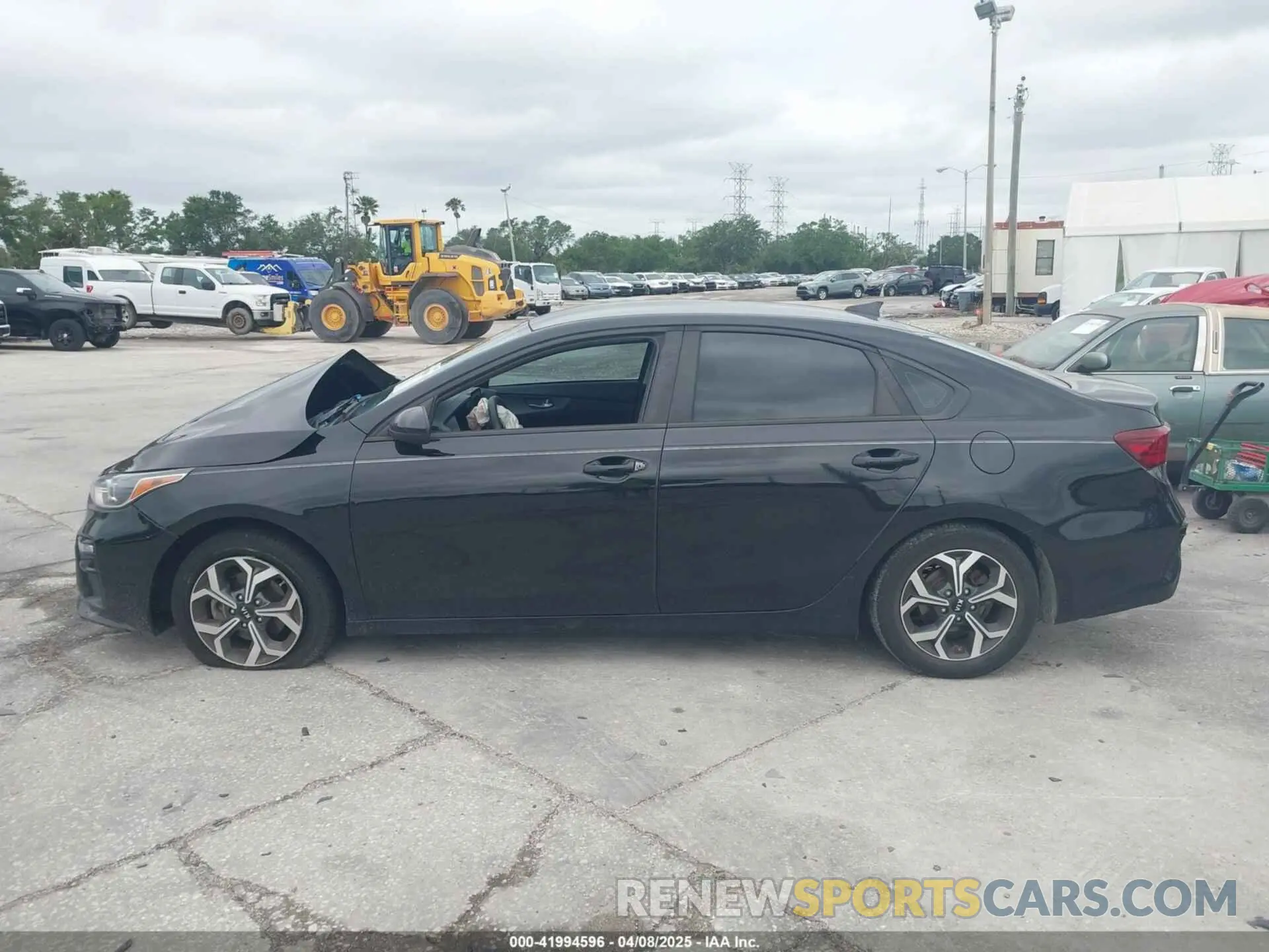14 Фотография поврежденного автомобиля 3KPF24AD1KE013301 KIA FORTE 2019