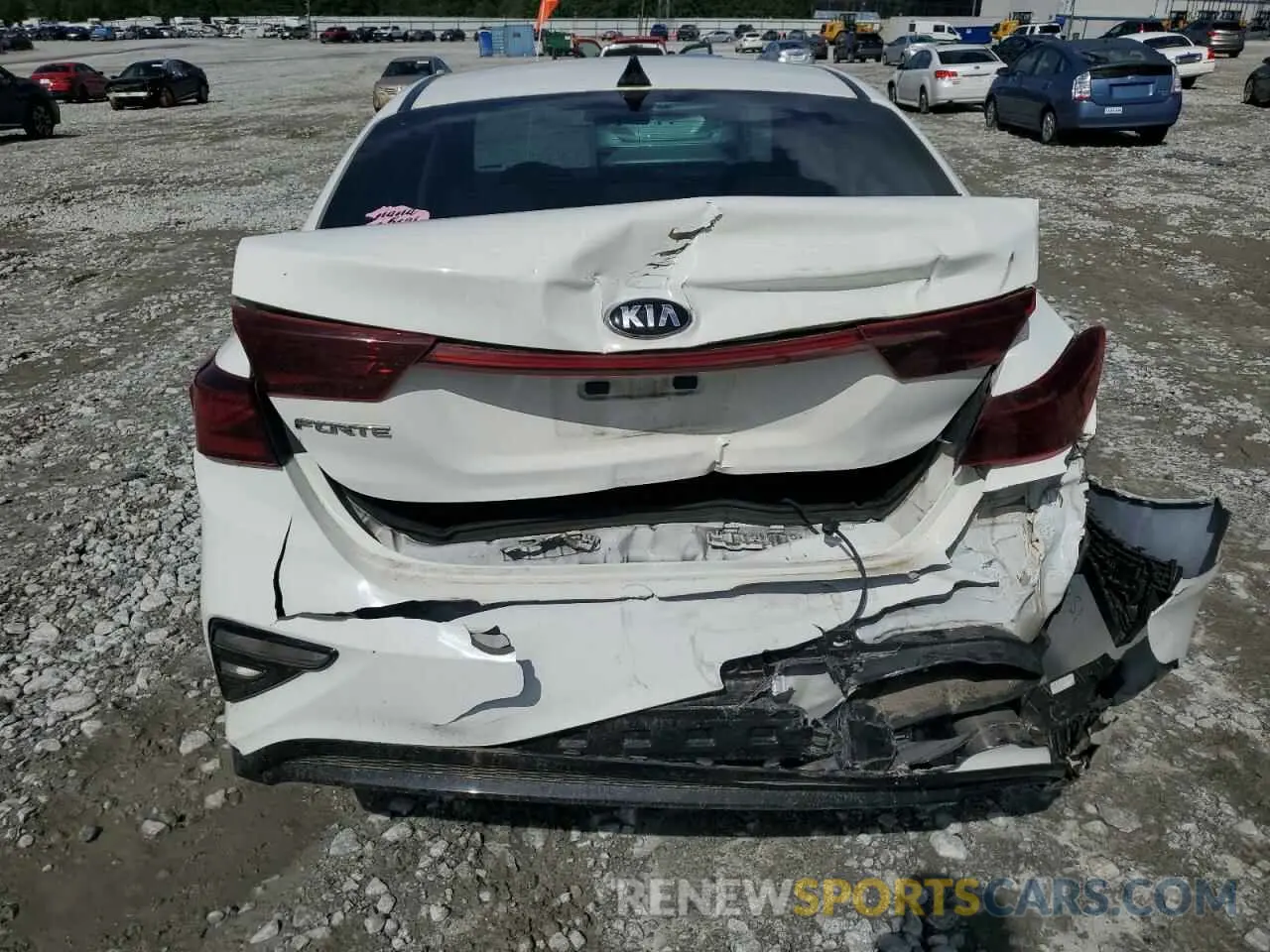 6 Photograph of a damaged car 3KPF24AD1KE026923 KIA FORTE 2019