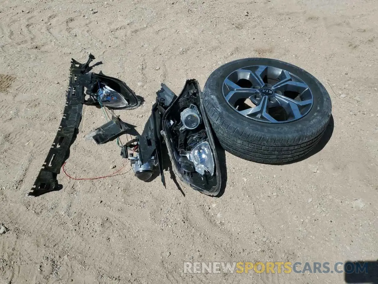 12 Фотография поврежденного автомобиля 3KPF24AD1KE070825 KIA FORTE 2019
