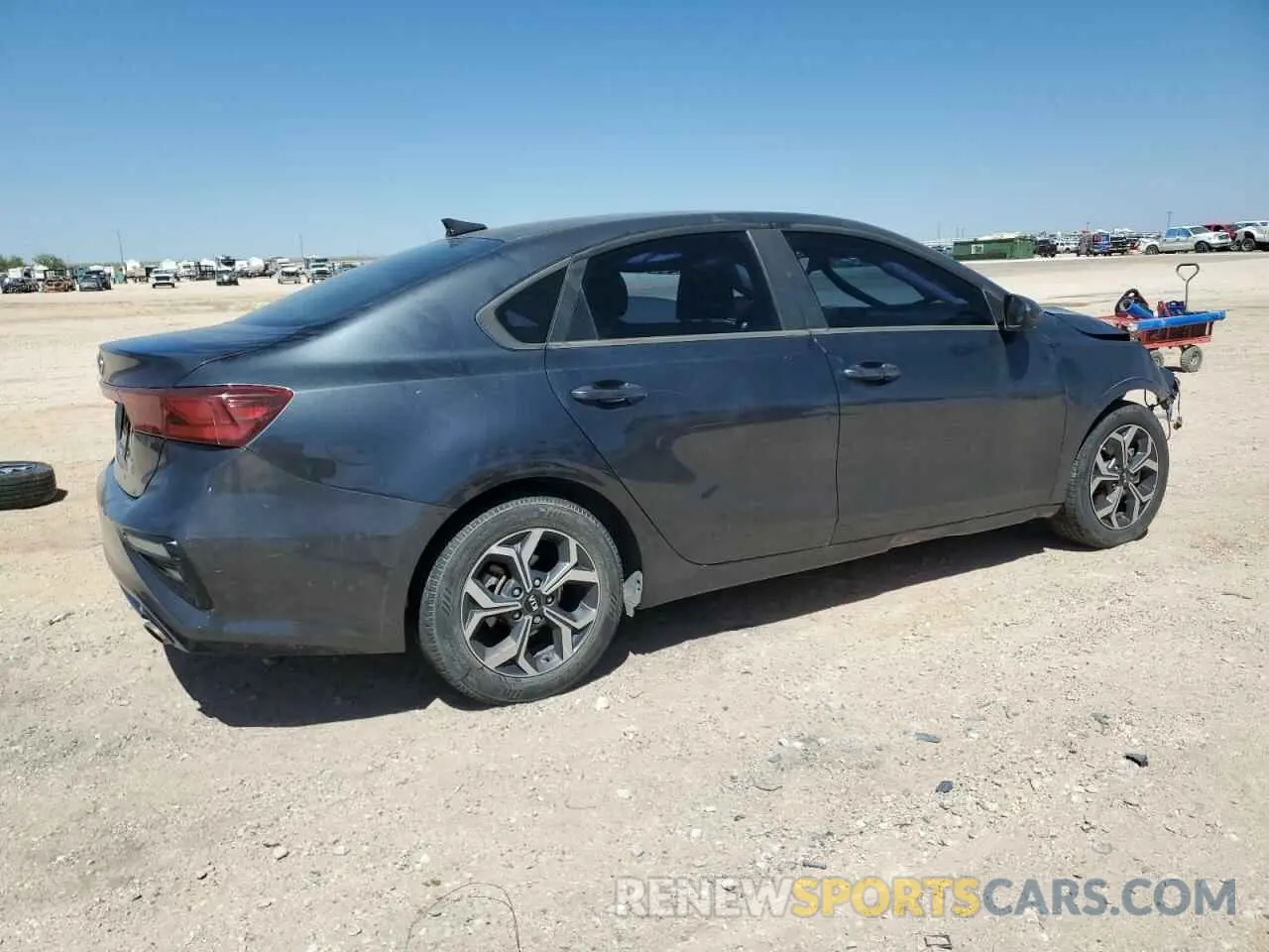 3 Фотография поврежденного автомобиля 3KPF24AD1KE070825 KIA FORTE 2019