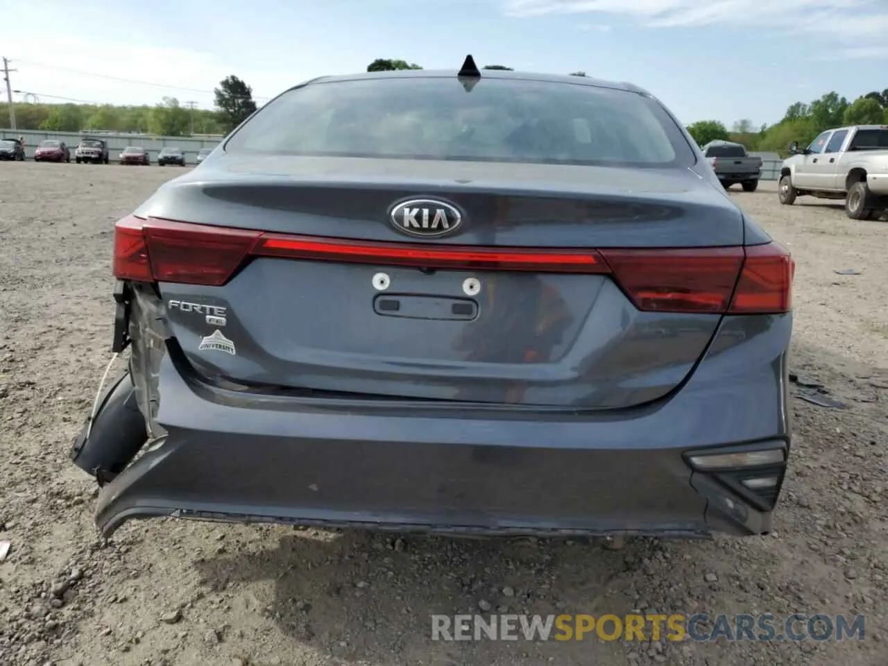 6 Photograph of a damaged car 3KPF24AD1KE096437 KIA FORTE 2019