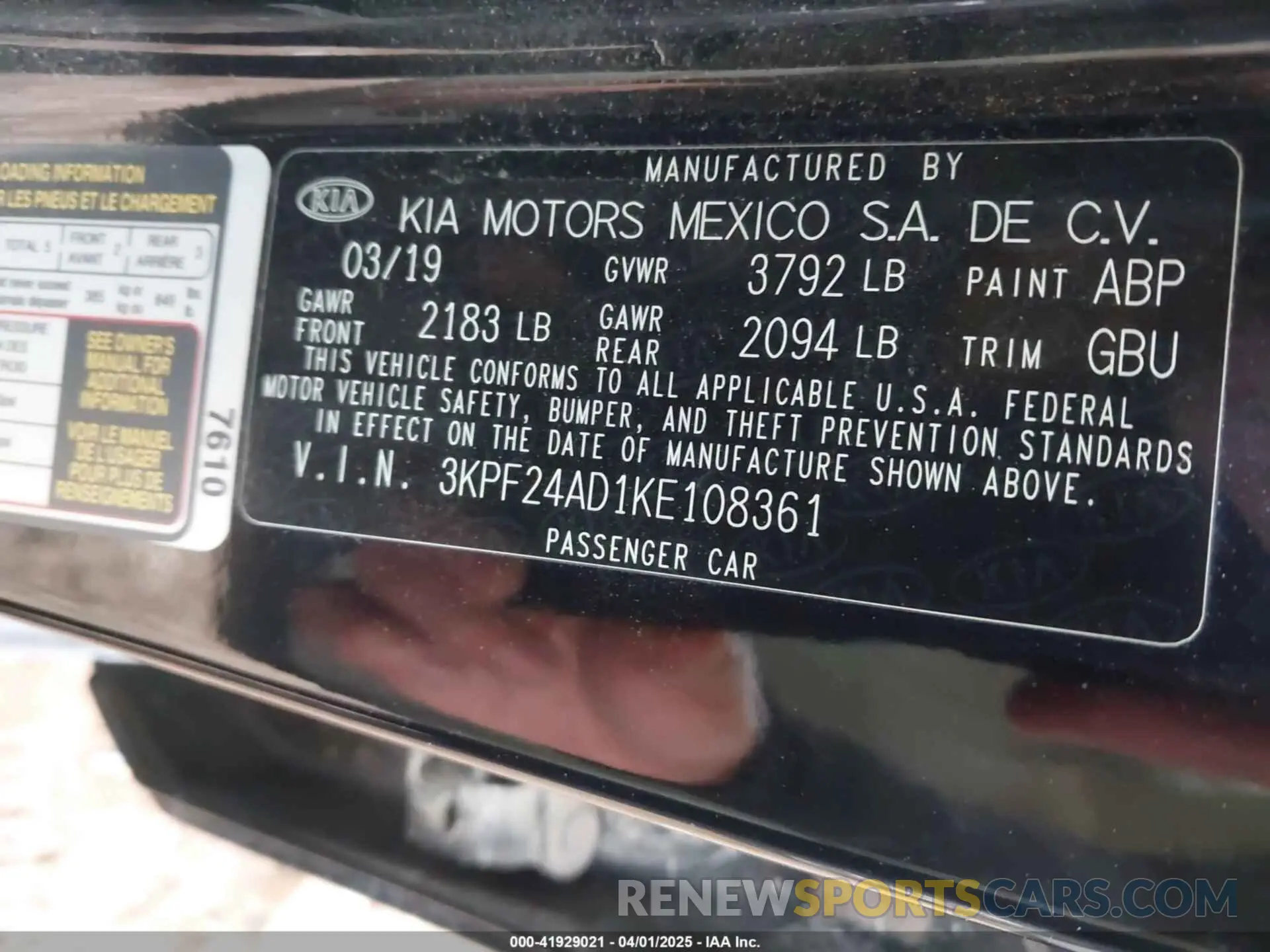 9 Фотография поврежденного автомобиля 3KPF24AD1KE108361 KIA FORTE 2019