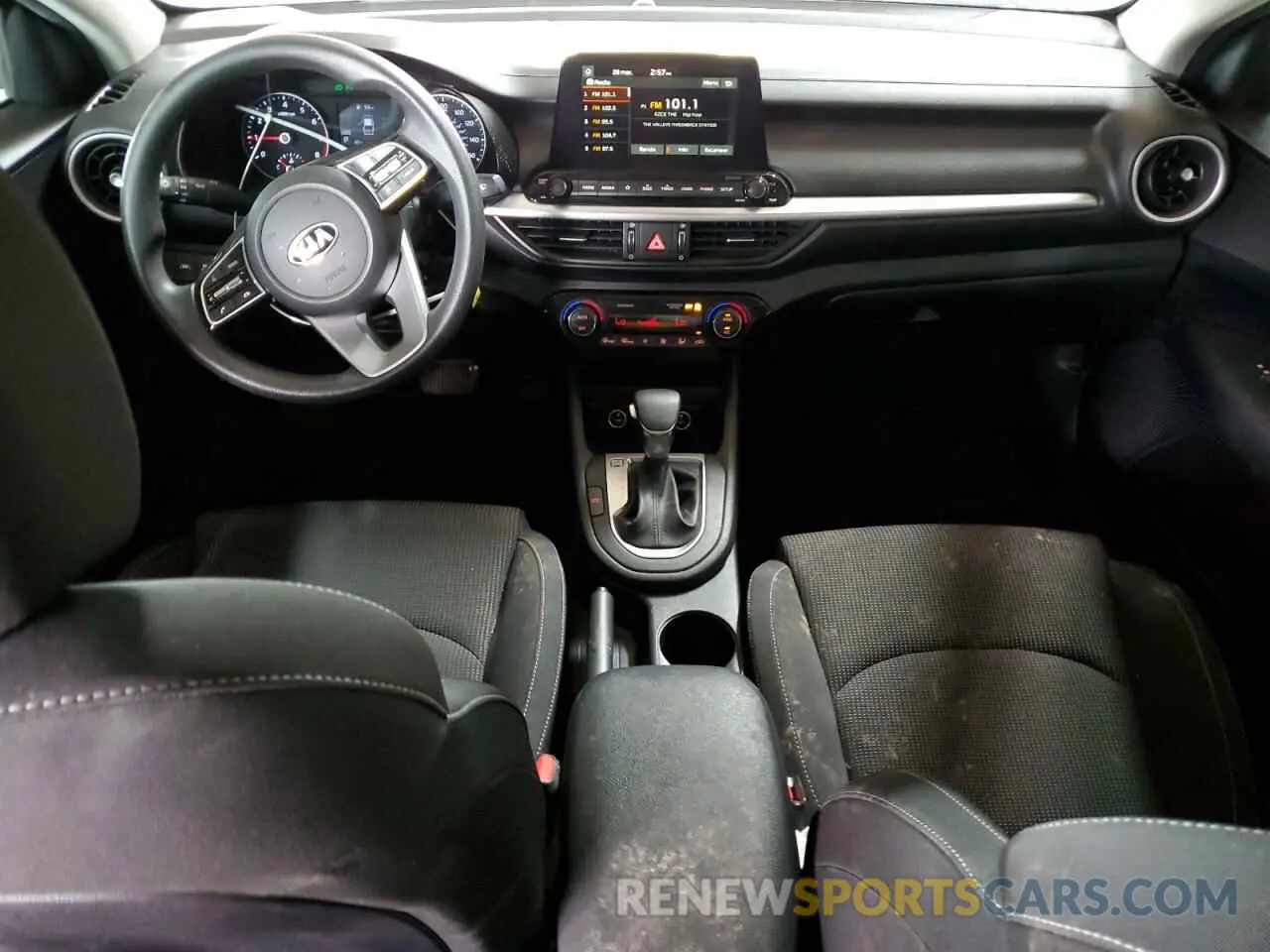 8 Photograph of a damaged car 3KPF24AD1KE114757 KIA FORTE 2019