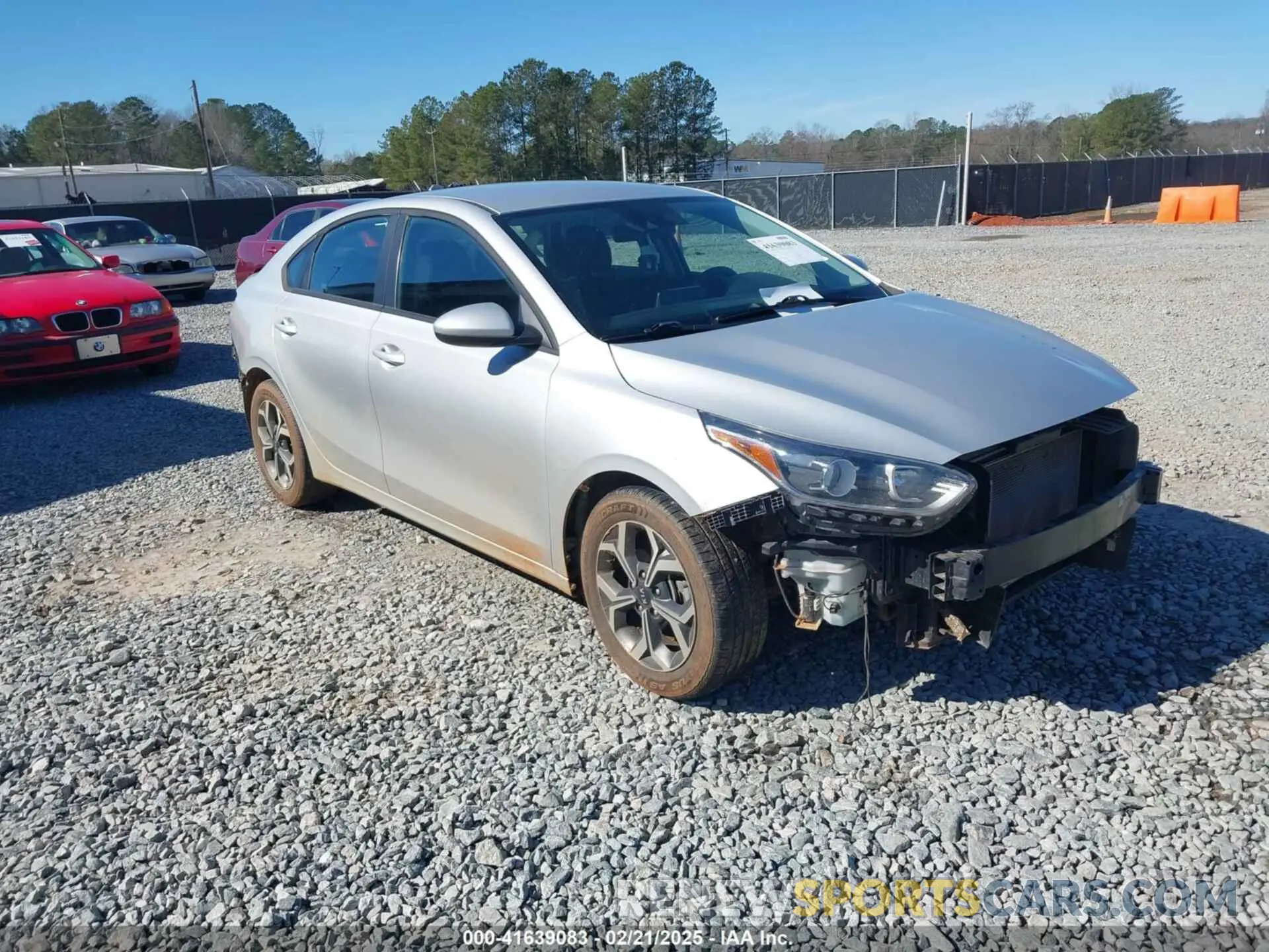 1 Photograph of a damaged car 3KPF24AD1KE117349 KIA FORTE 2019