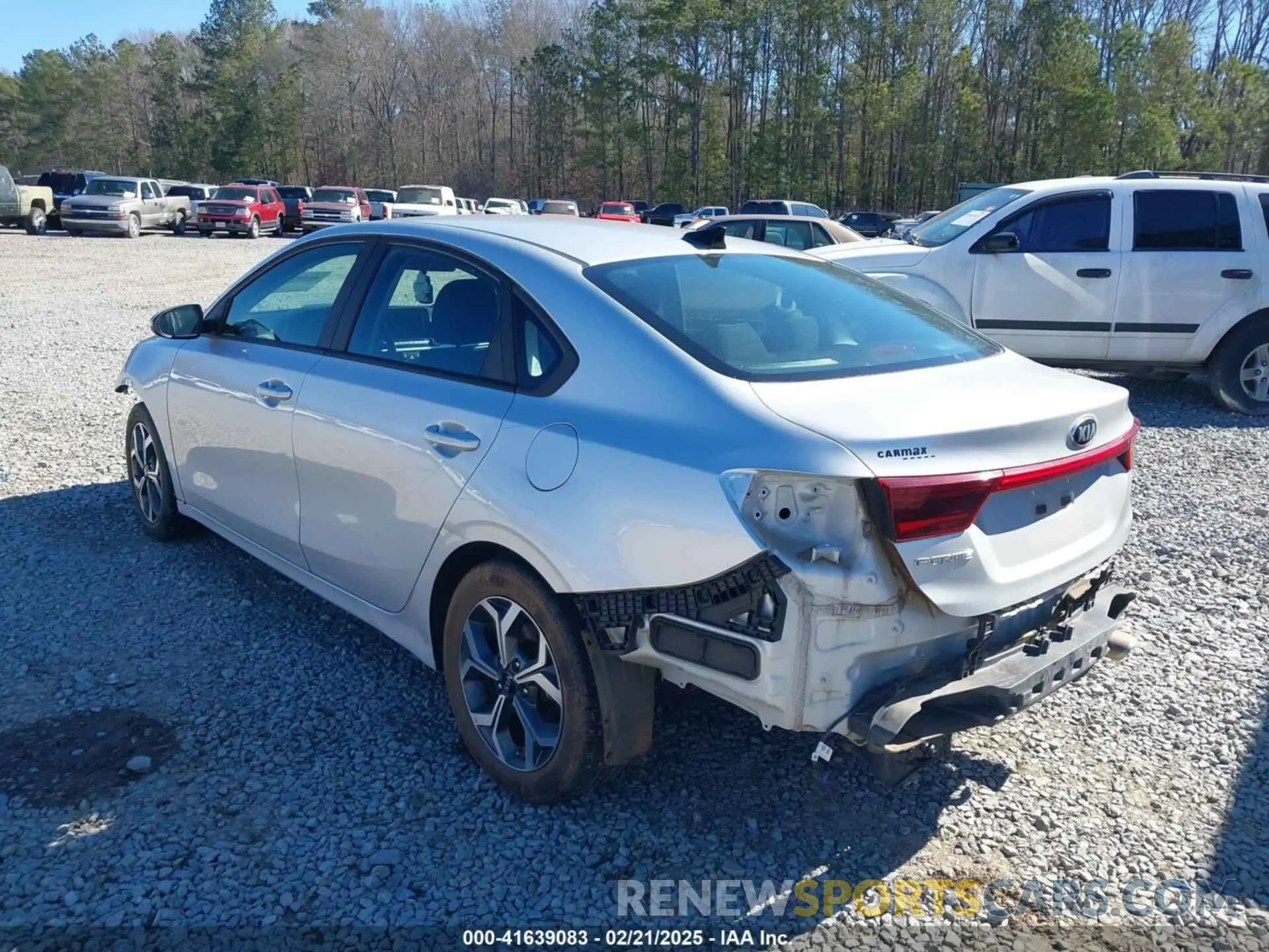 3 Photograph of a damaged car 3KPF24AD1KE117349 KIA FORTE 2019