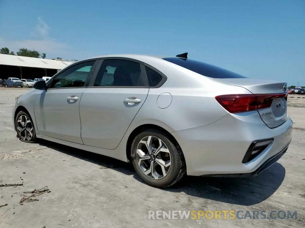 2 Photograph of a damaged car 3KPF24AD1KE118386 KIA FORTE 2019