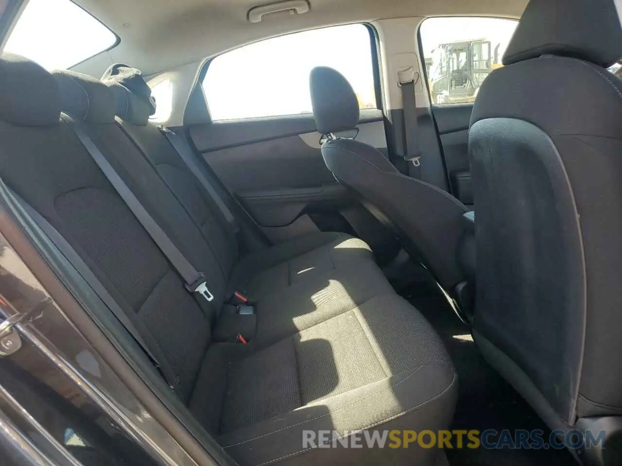 10 Photograph of a damaged car 3KPF24AD1KE136922 KIA FORTE 2019