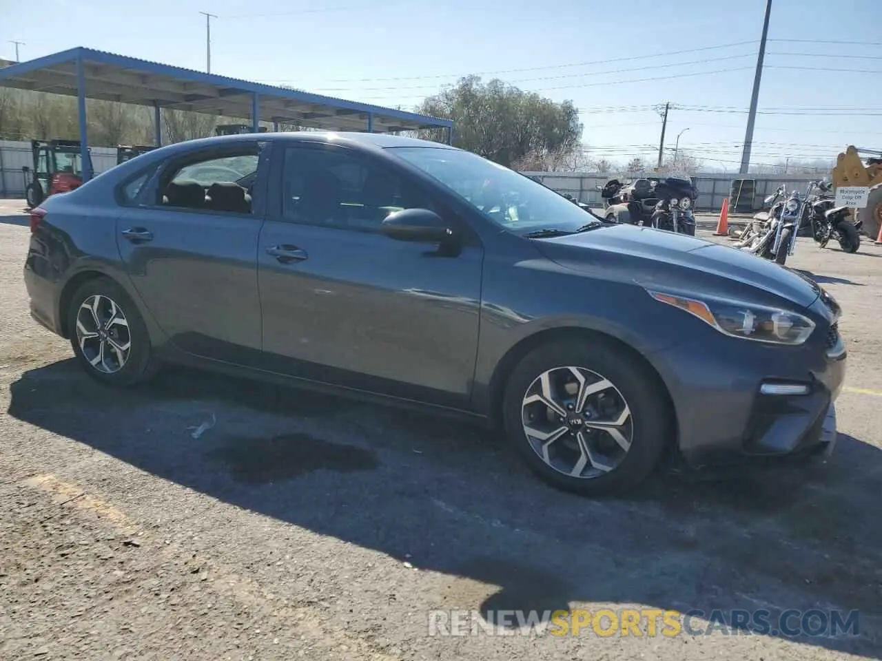 4 Photograph of a damaged car 3KPF24AD1KE136922 KIA FORTE 2019