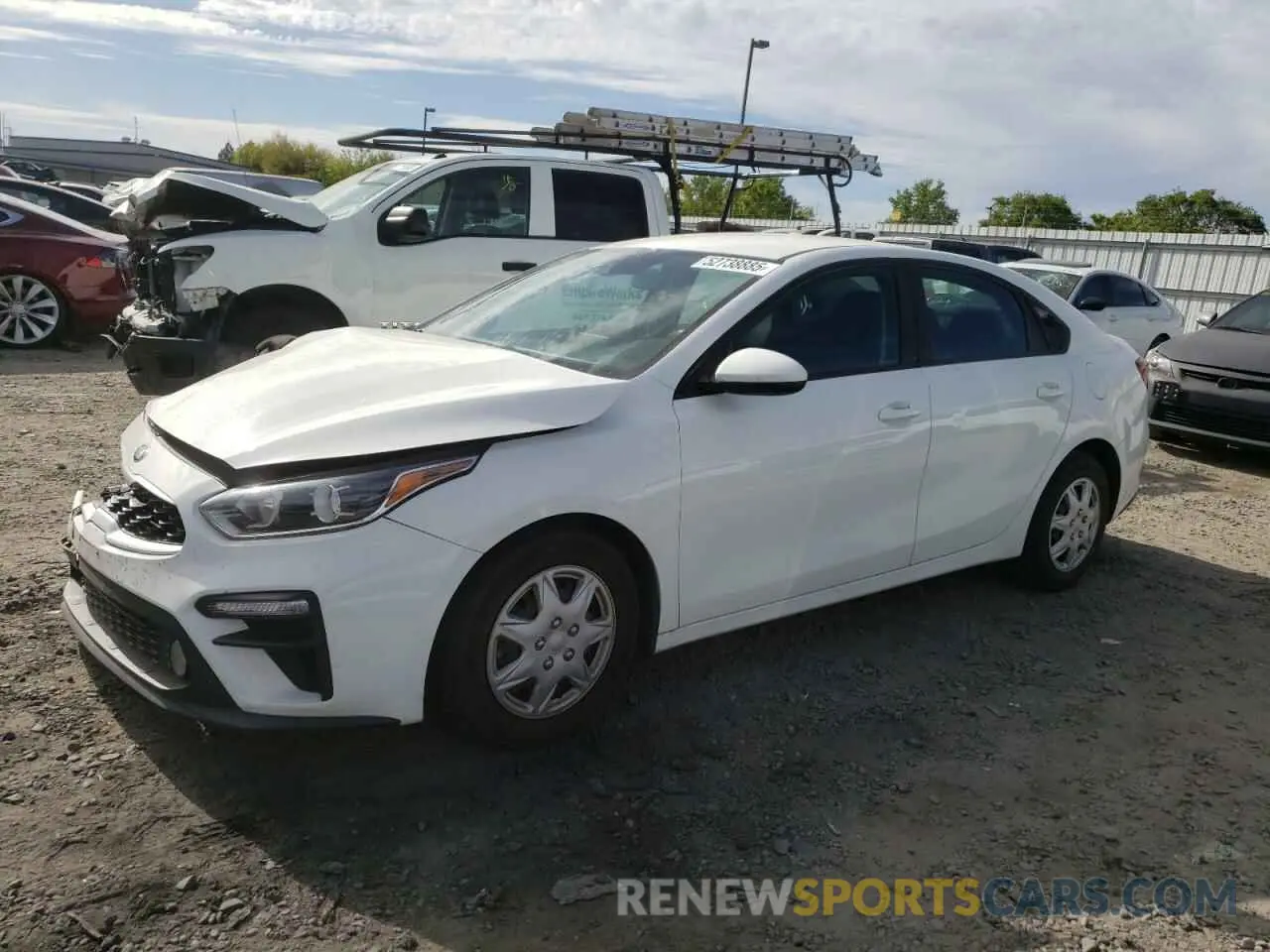 1 Фотография поврежденного автомобиля 3KPF24AD2KE010004 KIA FORTE 2019