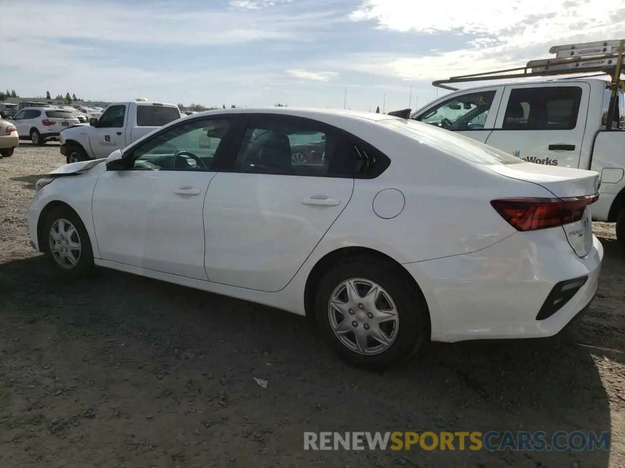 2 Фотография поврежденного автомобиля 3KPF24AD2KE010004 KIA FORTE 2019