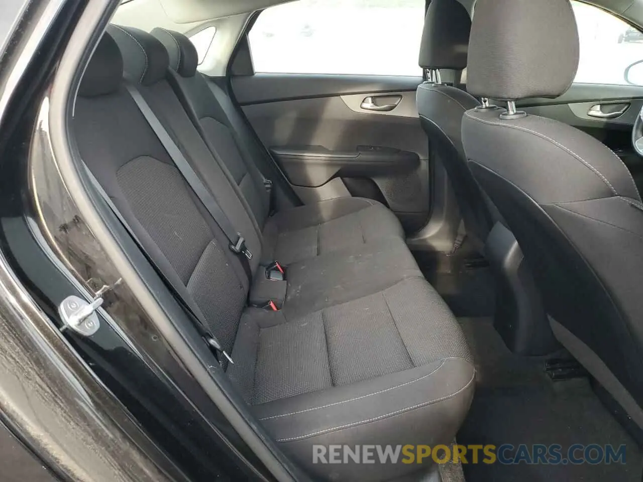 10 Photograph of a damaged car 3KPF24AD2KE021147 KIA FORTE 2019