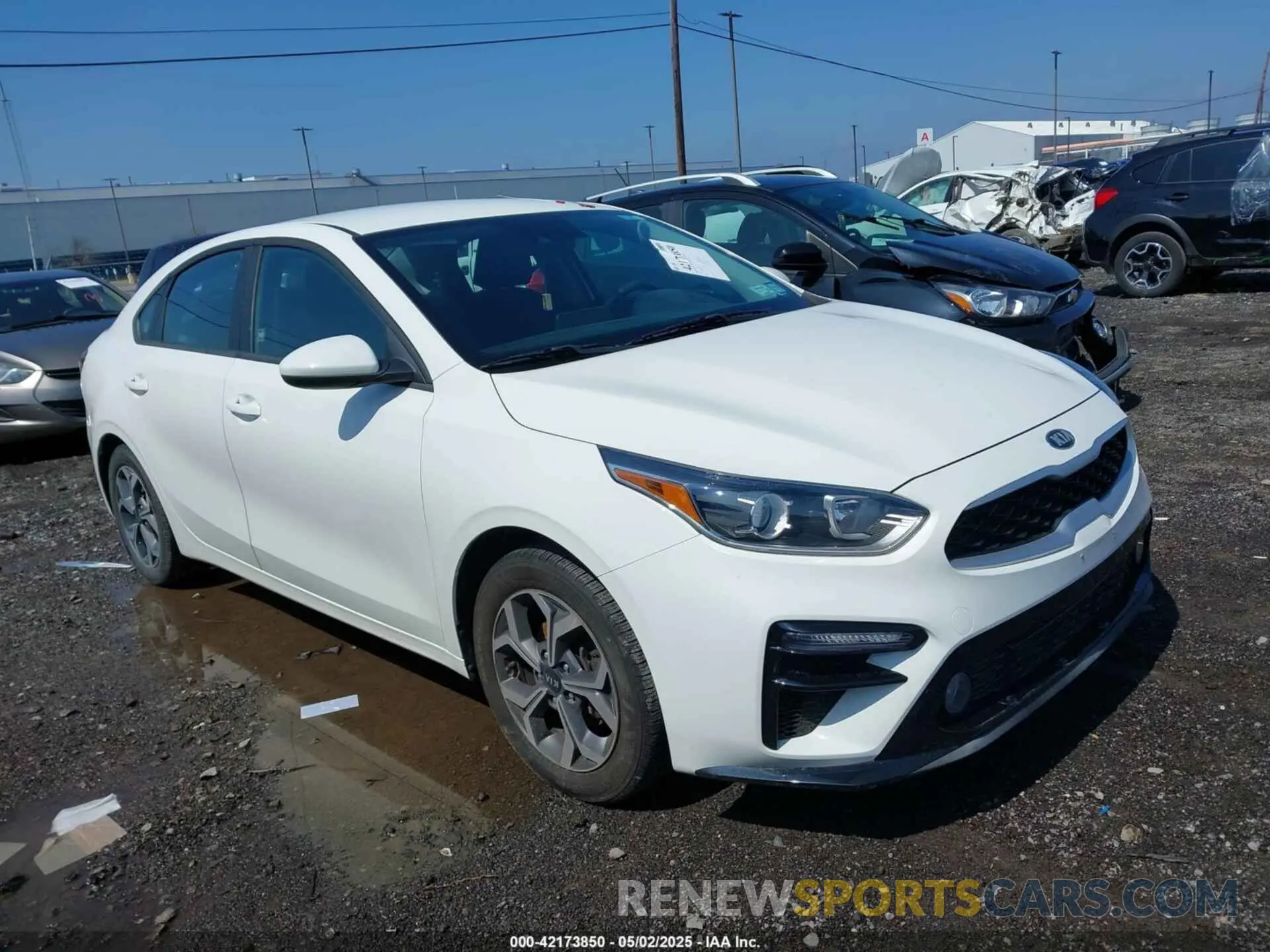 1 Photograph of a damaged car 3KPF24AD2KE046775 KIA FORTE 2019