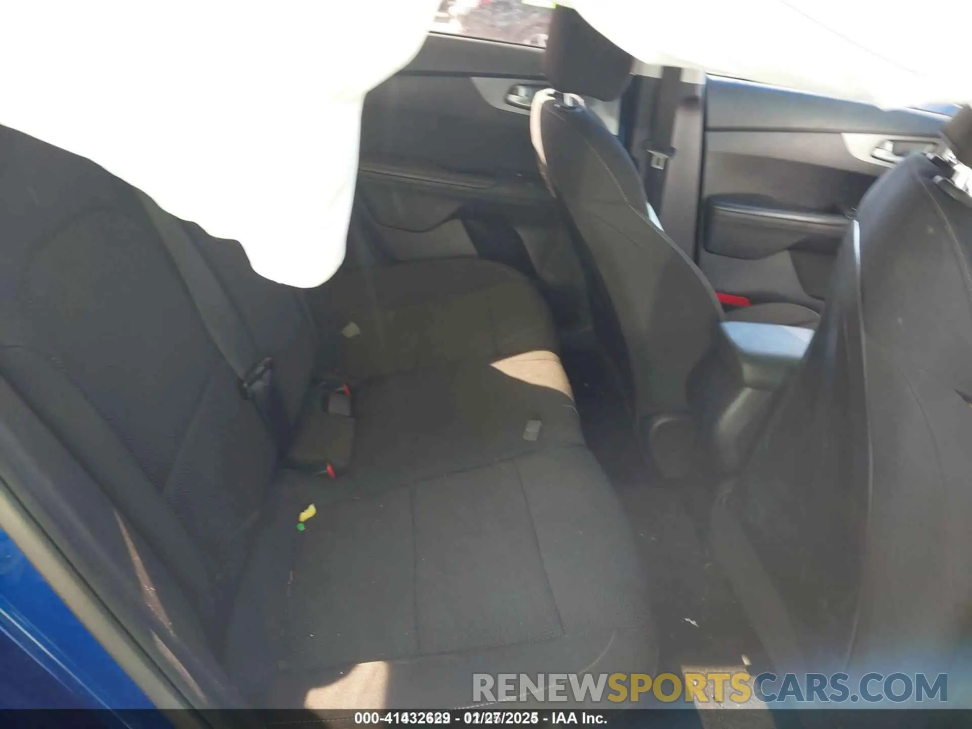 8 Фотография поврежденного автомобиля 3KPF24AD2KE049952 KIA FORTE 2019