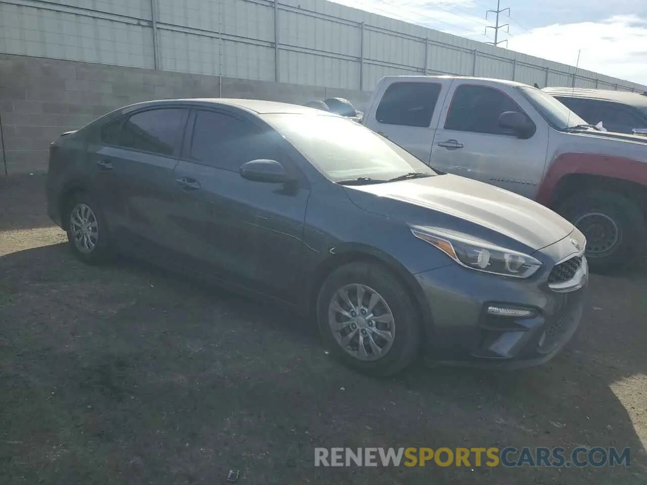 4 Photograph of a damaged car 3KPF24AD2KE062703 KIA FORTE 2019