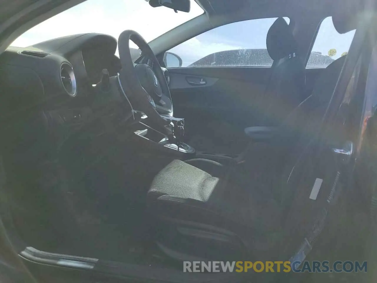 7 Photograph of a damaged car 3KPF24AD2KE062703 KIA FORTE 2019