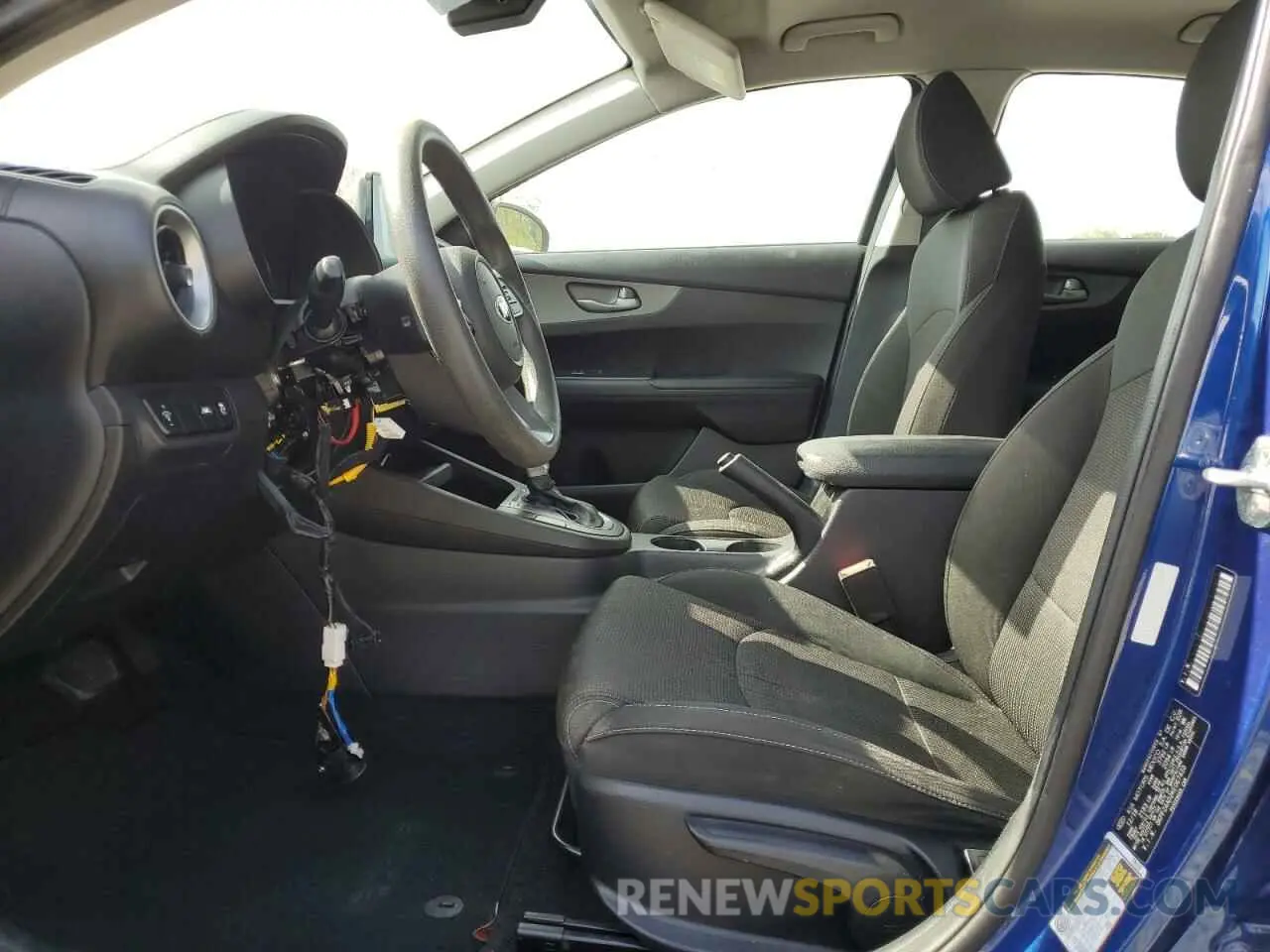 7 Photograph of a damaged car 3KPF24AD2KE067433 KIA FORTE 2019