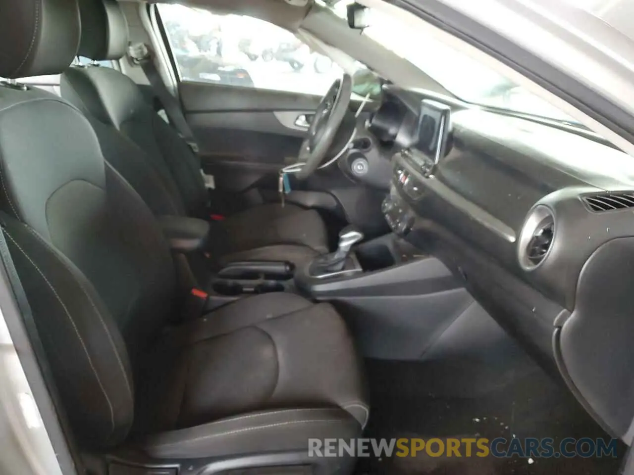 7 Photograph of a damaged car 3KPF24AD2KE074642 KIA FORTE 2019
