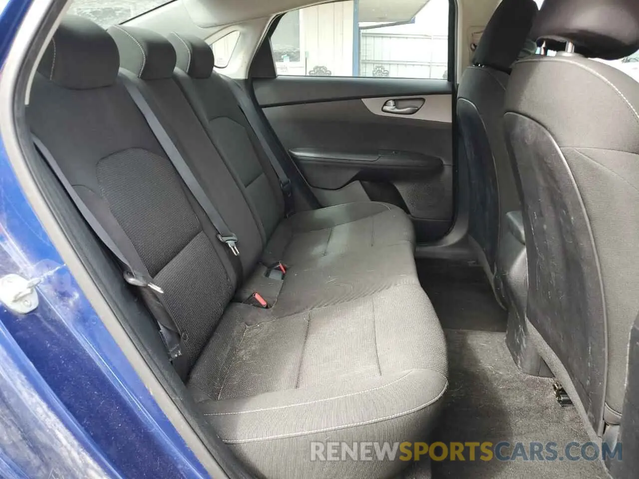 10 Photograph of a damaged car 3KPF24AD2KE076116 KIA FORTE 2019