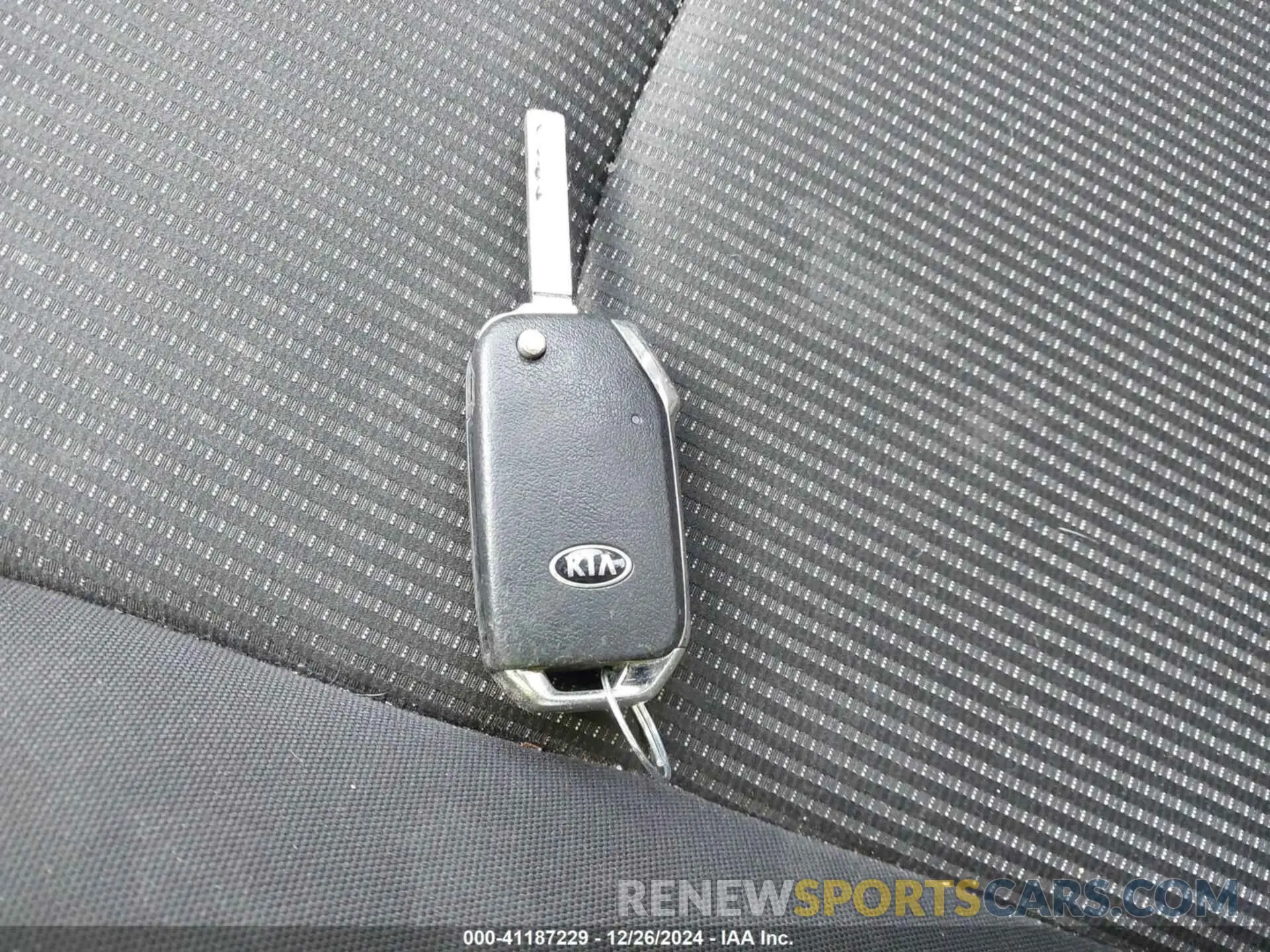 11 Фотография поврежденного автомобиля 3KPF24AD2KE099010 KIA FORTE 2019