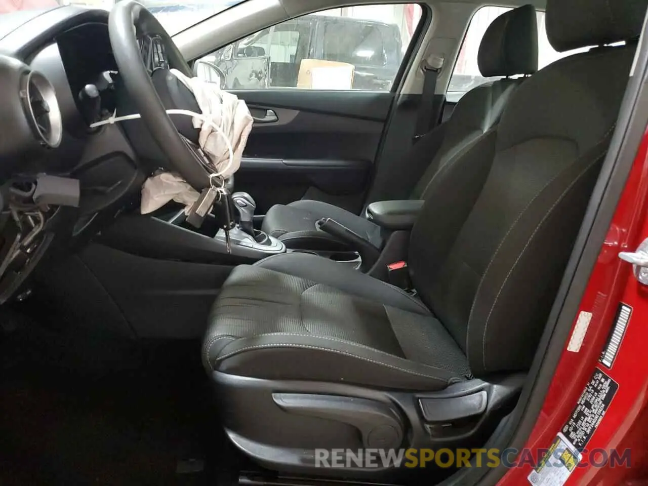 7 Photograph of a damaged car 3KPF24AD2KE104254 KIA FORTE 2019