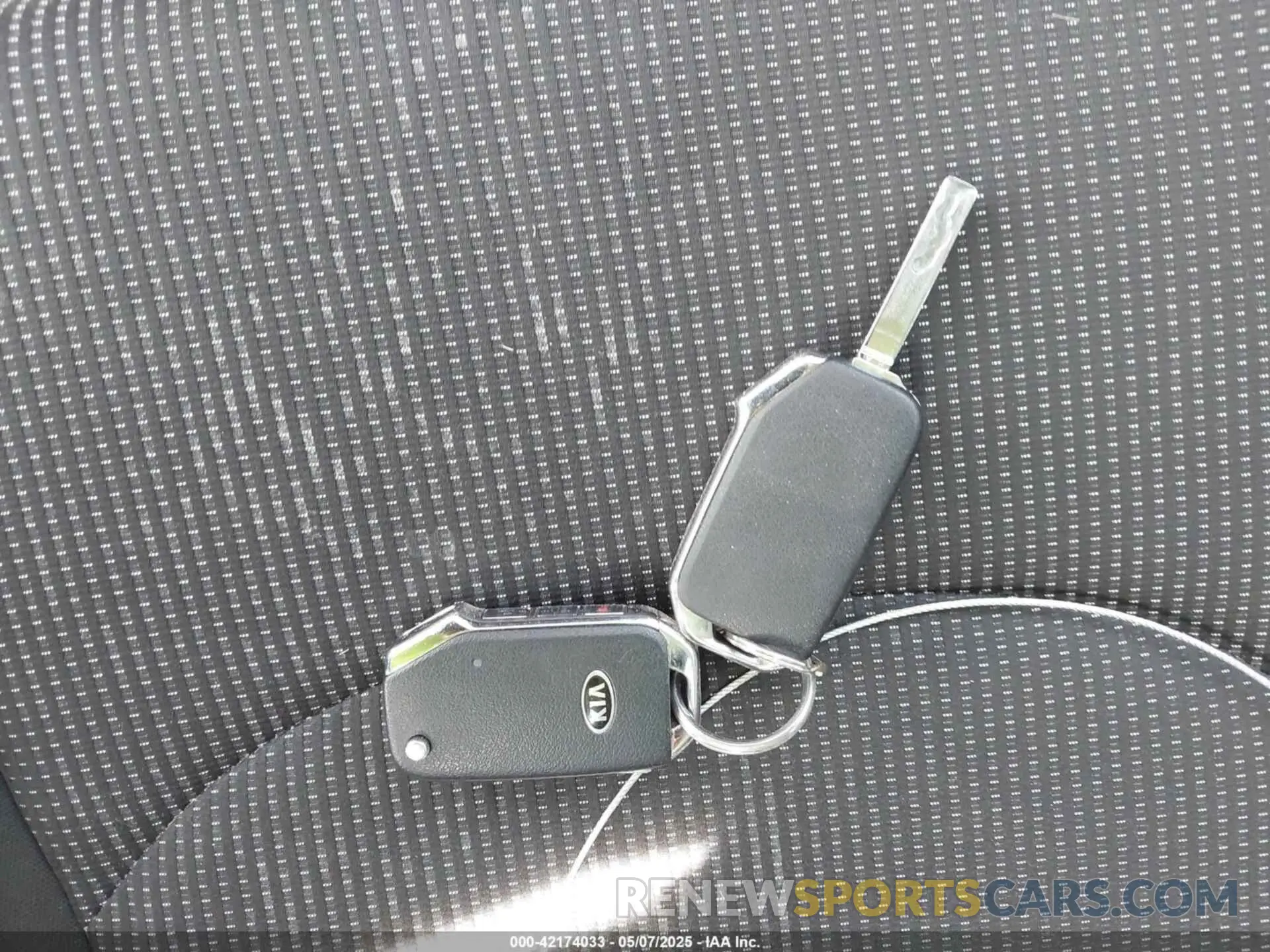 11 Photograph of a damaged car 3KPF24AD2KE115108 KIA FORTE 2019