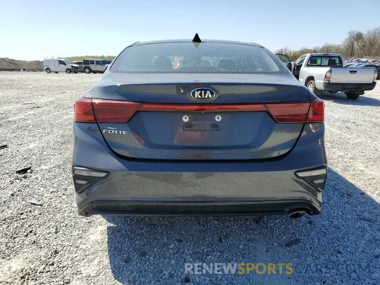 6 Photograph of a damaged car 3KPF24AD2KE116338 KIA FORTE 2019