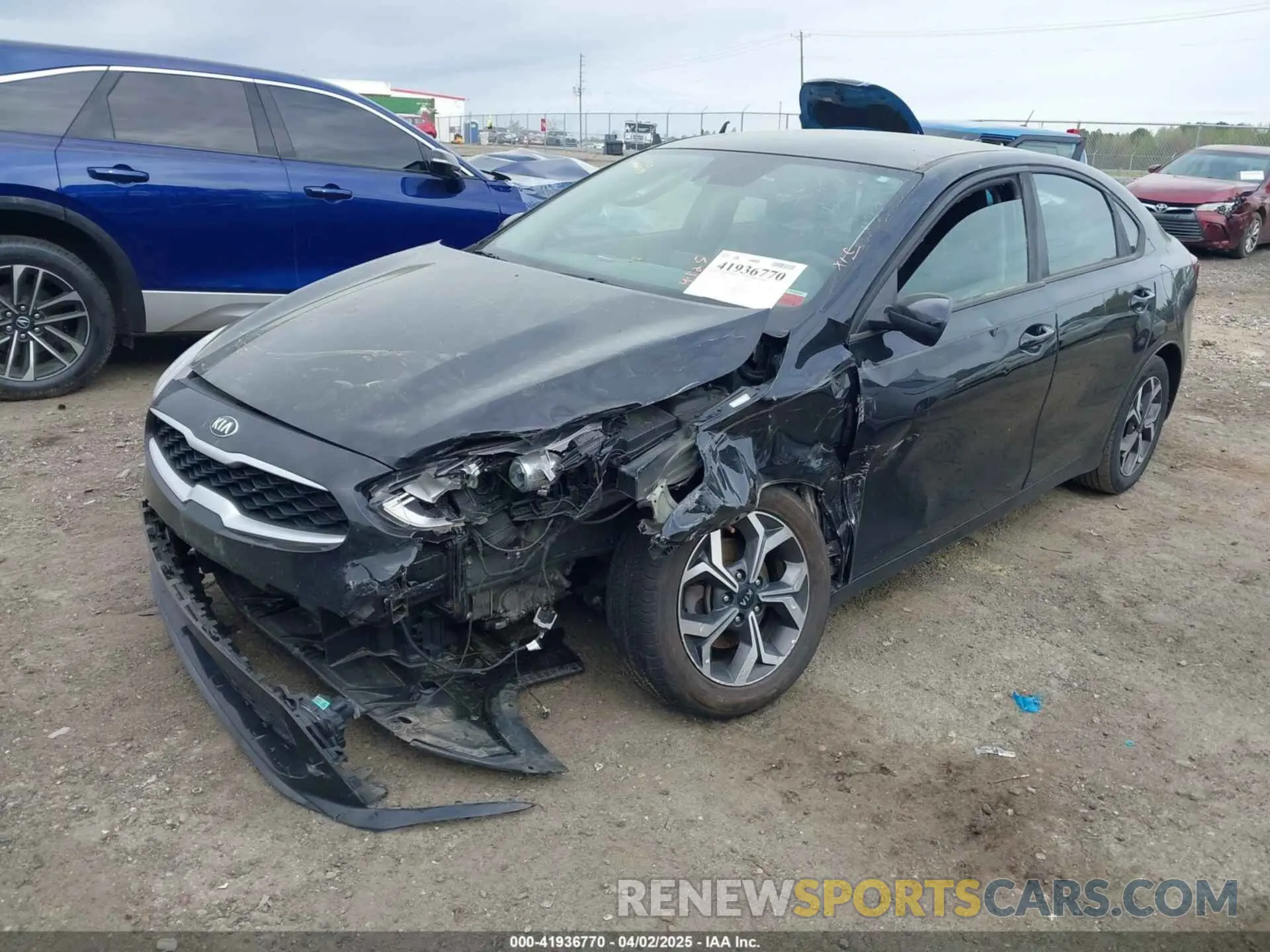 2 Фотография поврежденного автомобиля 3KPF24AD2KE124486 KIA FORTE 2019