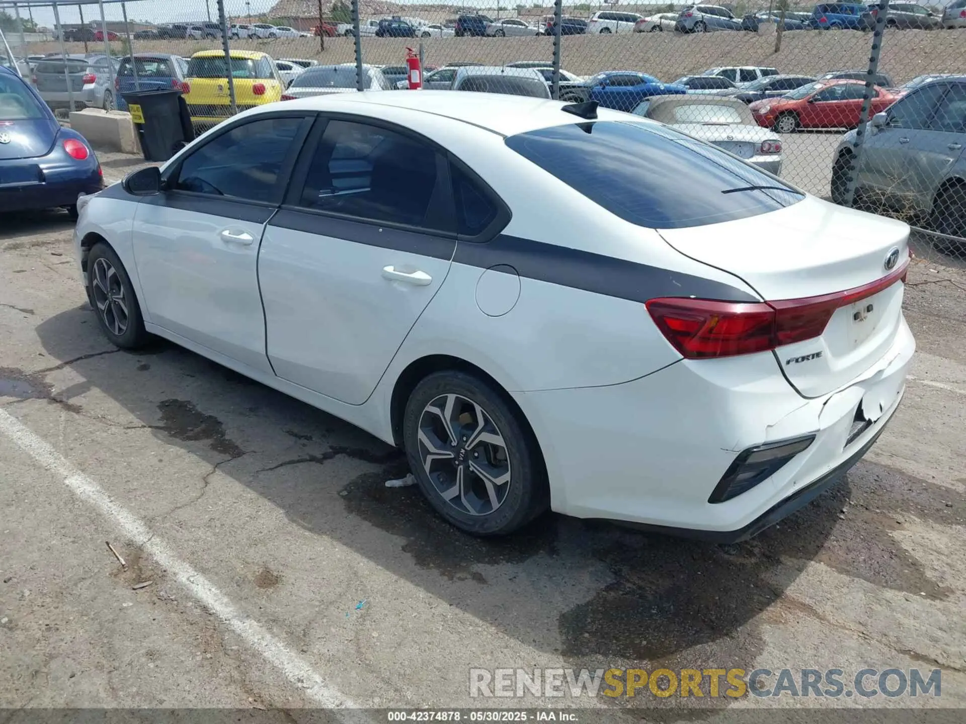 3 Photograph of a damaged car 3KPF24AD2KE126514 KIA FORTE 2019