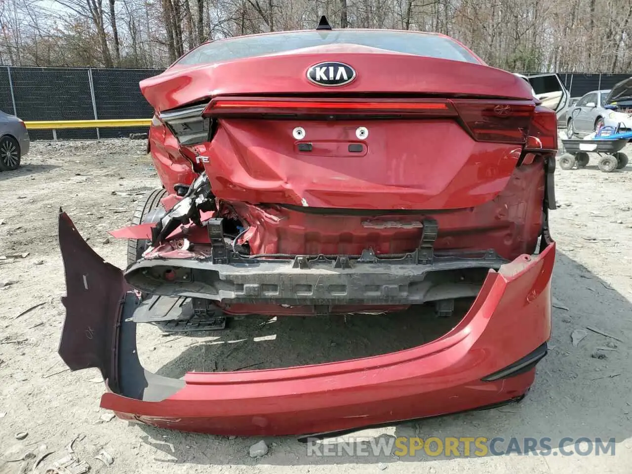 6 Photograph of a damaged car 3KPF24AD2KE130899 KIA FORTE 2019