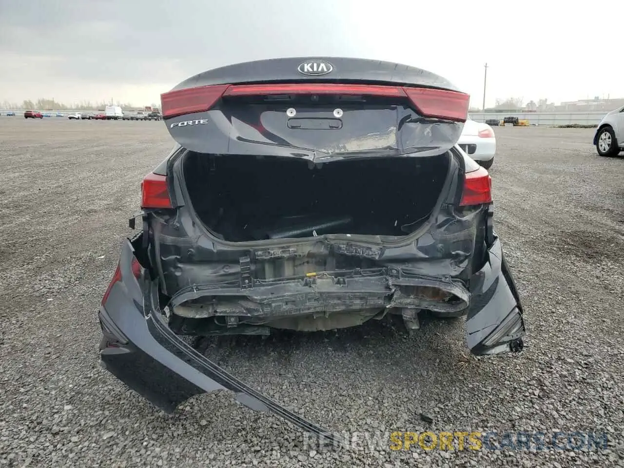 6 Photograph of a damaged car 3KPF24AD2KE134757 KIA FORTE 2019