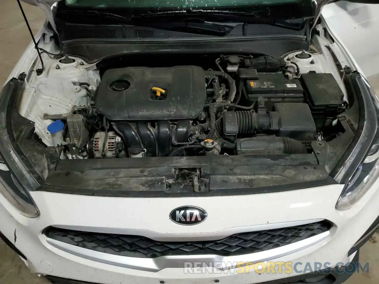 11 Photograph of a damaged car 3KPF24AD2KE138372 KIA FORTE 2019