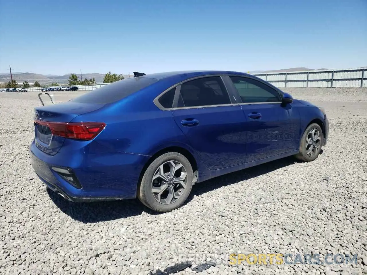 3 Фотография поврежденного автомобиля 3KPF24AD3KE043173 KIA FORTE 2019