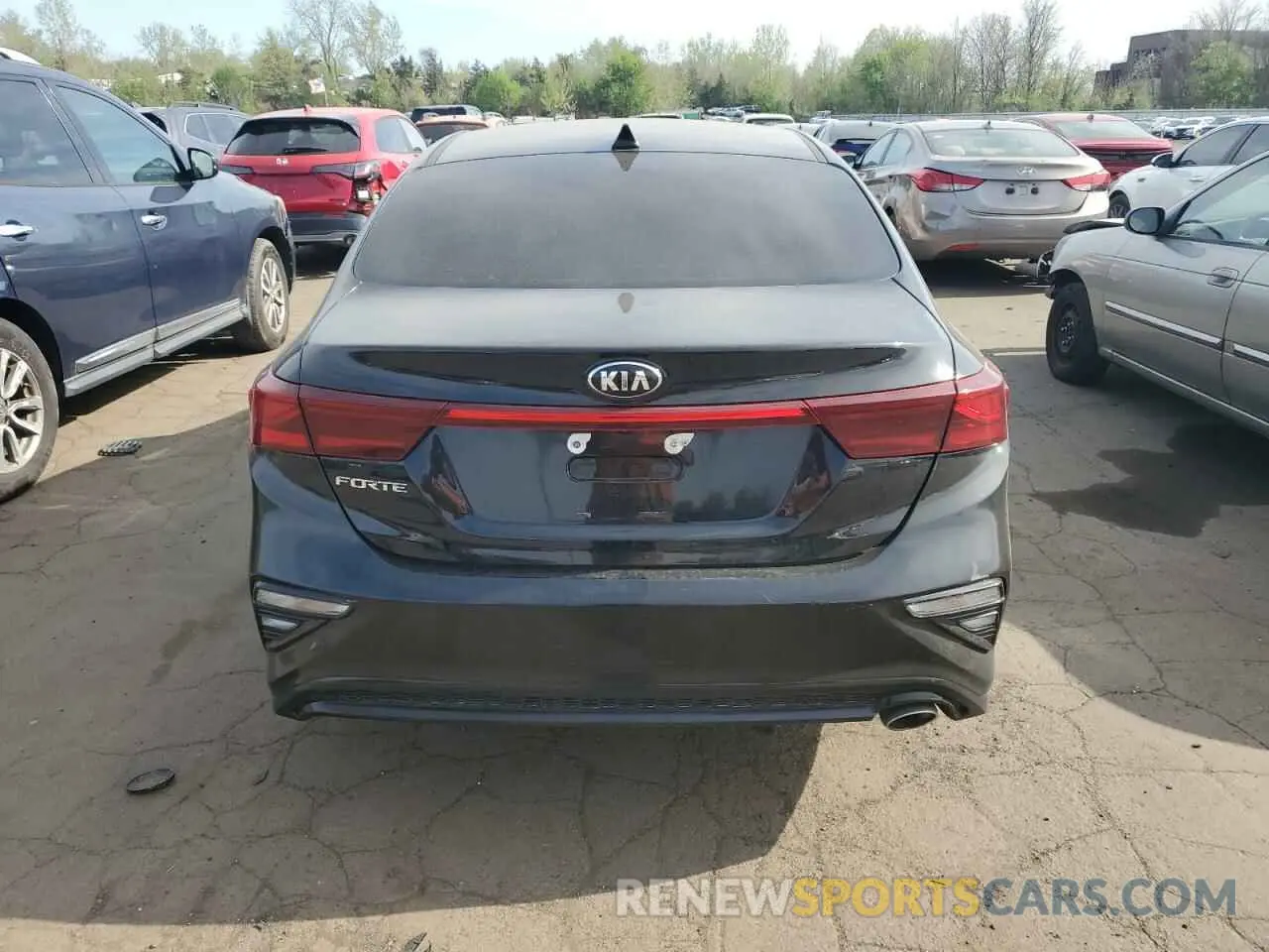 6 Photograph of a damaged car 3KPF24AD3KE047238 KIA FORTE 2019
