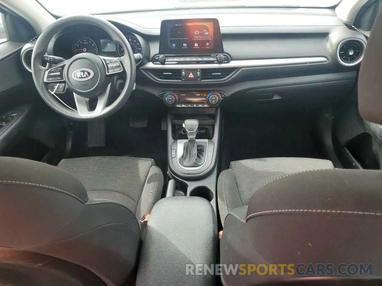 8 Photograph of a damaged car 3KPF24AD3KE051242 KIA FORTE 2019