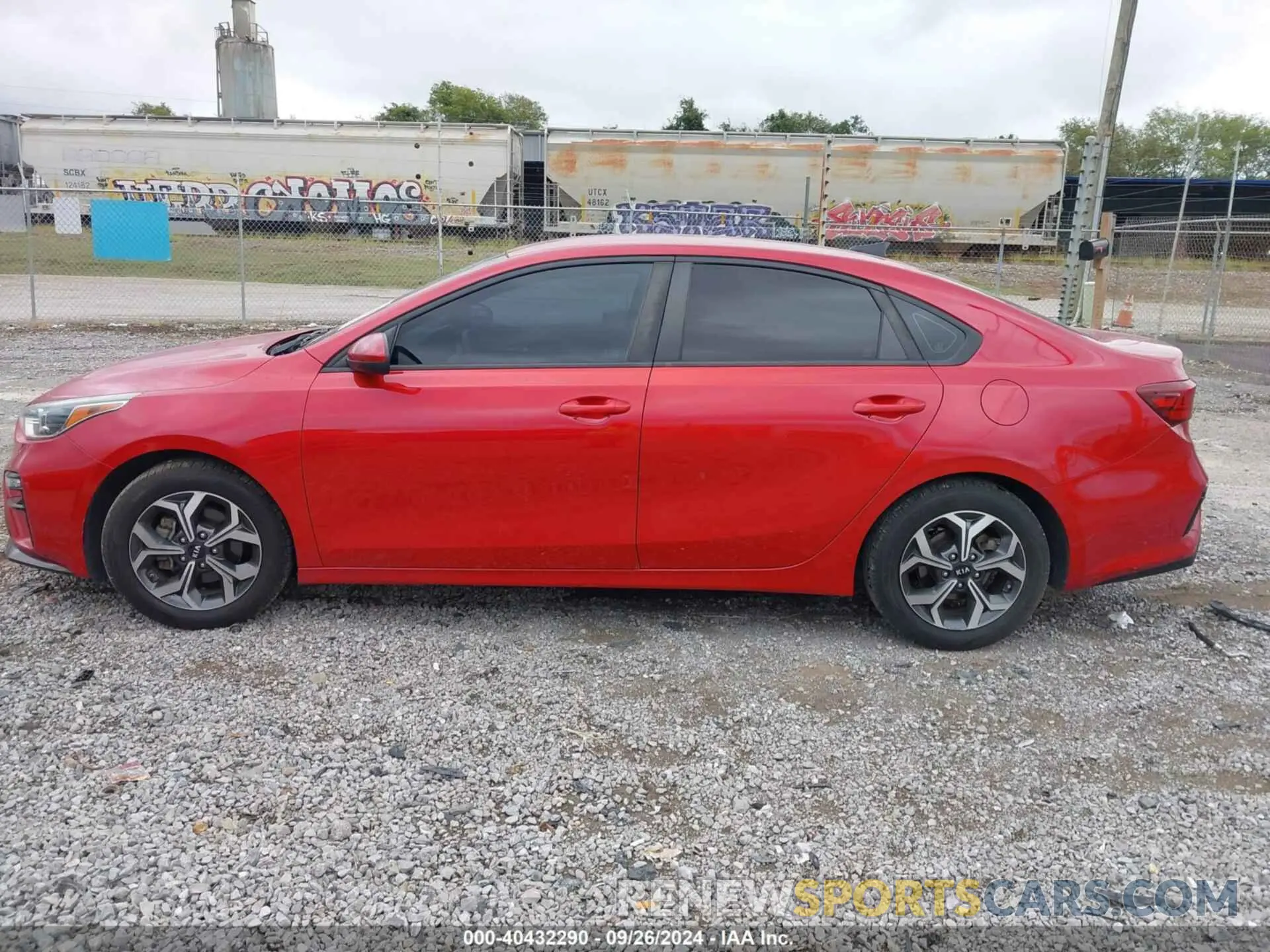 14 Photograph of a damaged car 3KPF24AD3KE052150 KIA FORTE 2019