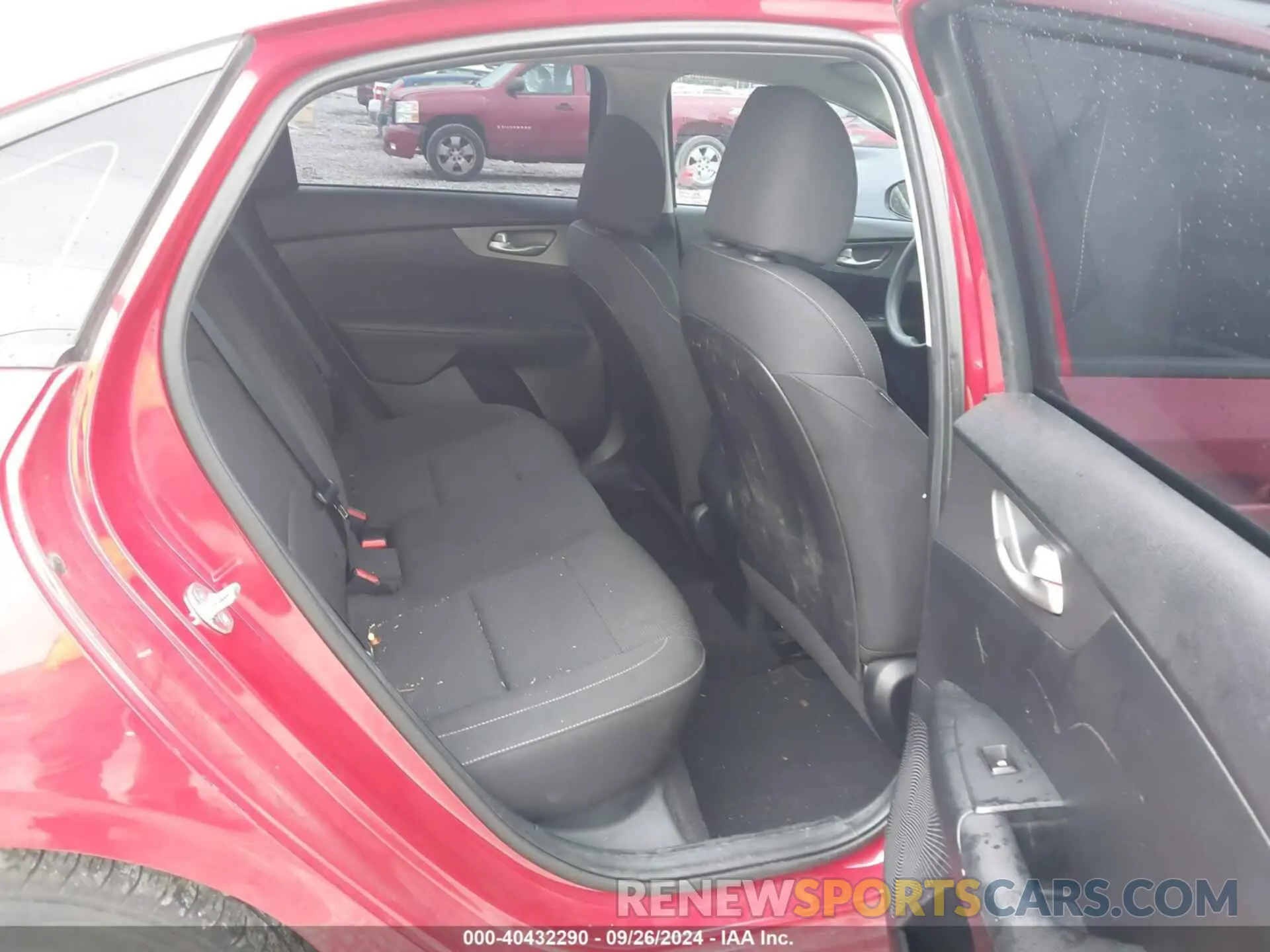 8 Photograph of a damaged car 3KPF24AD3KE052150 KIA FORTE 2019