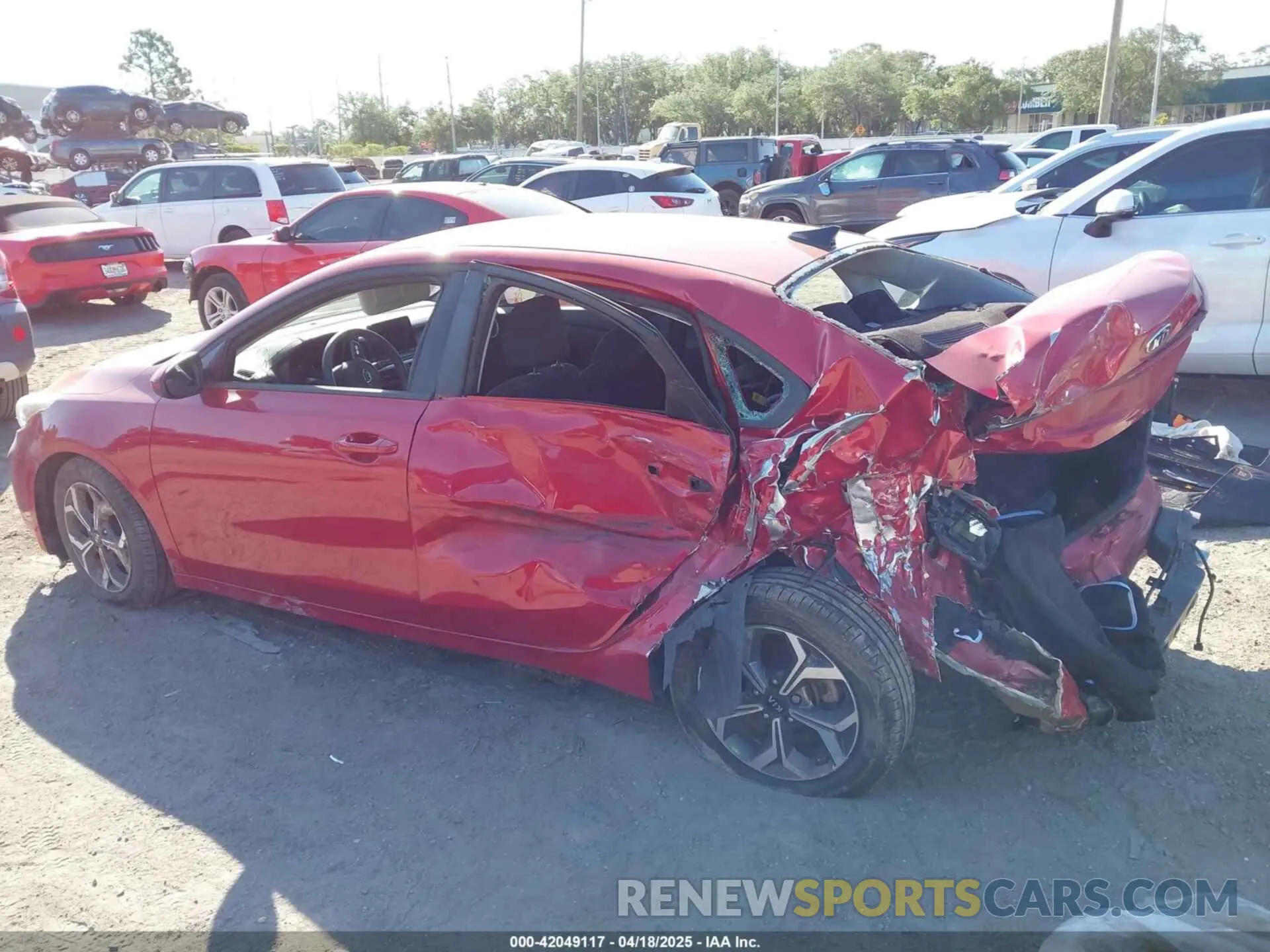 15 Photograph of a damaged car 3KPF24AD3KE053606 KIA FORTE 2019