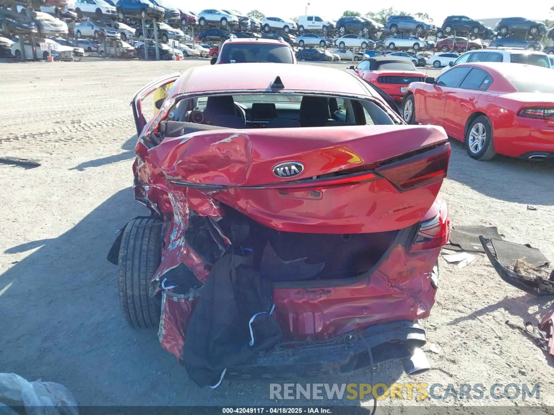 17 Photograph of a damaged car 3KPF24AD3KE053606 KIA FORTE 2019