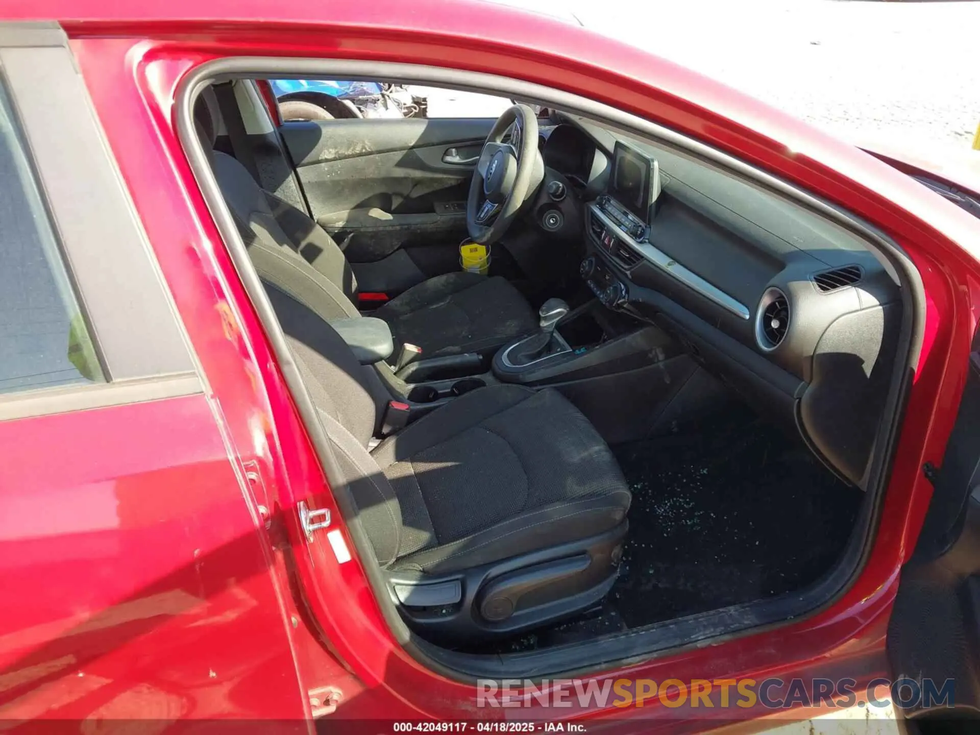 5 Photograph of a damaged car 3KPF24AD3KE053606 KIA FORTE 2019