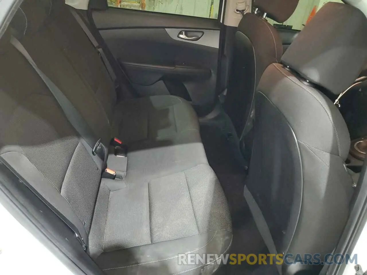 10 Фотография поврежденного автомобиля 3KPF24AD3KE127767 KIA FORTE 2019